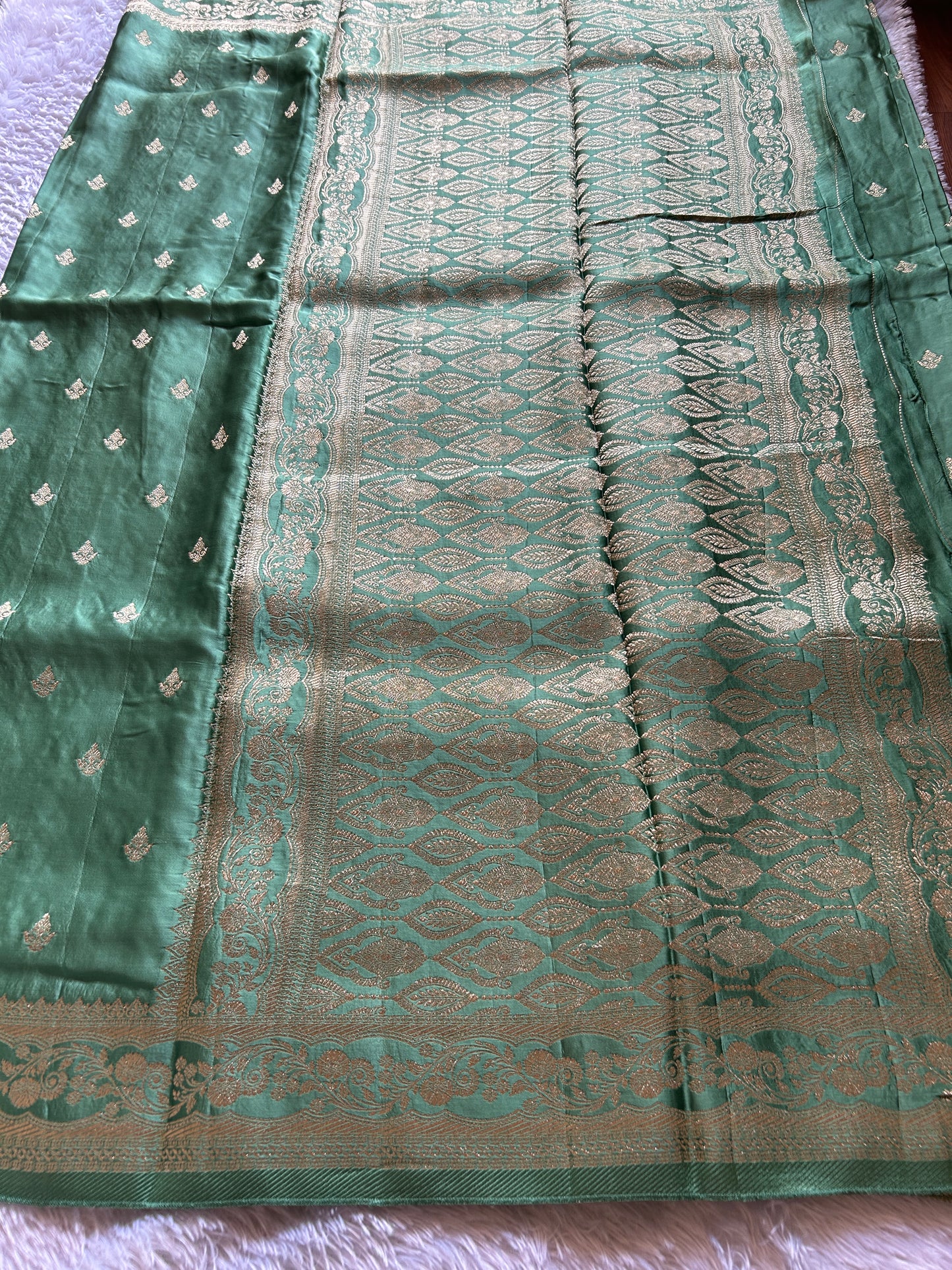 Soft Satin Mashru : Dark mint green