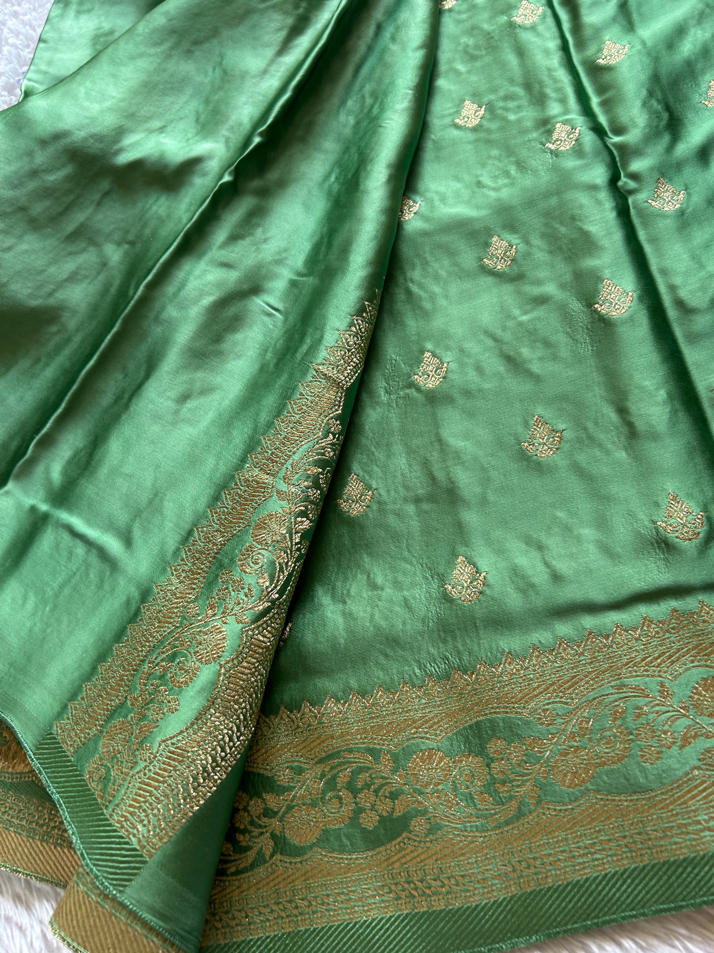 Soft Satin Mashru : Dark mint green