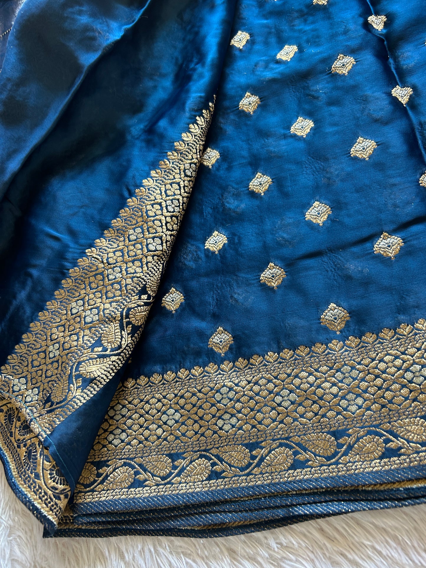 Soft Satin Mashru : Solid Sapphire blue