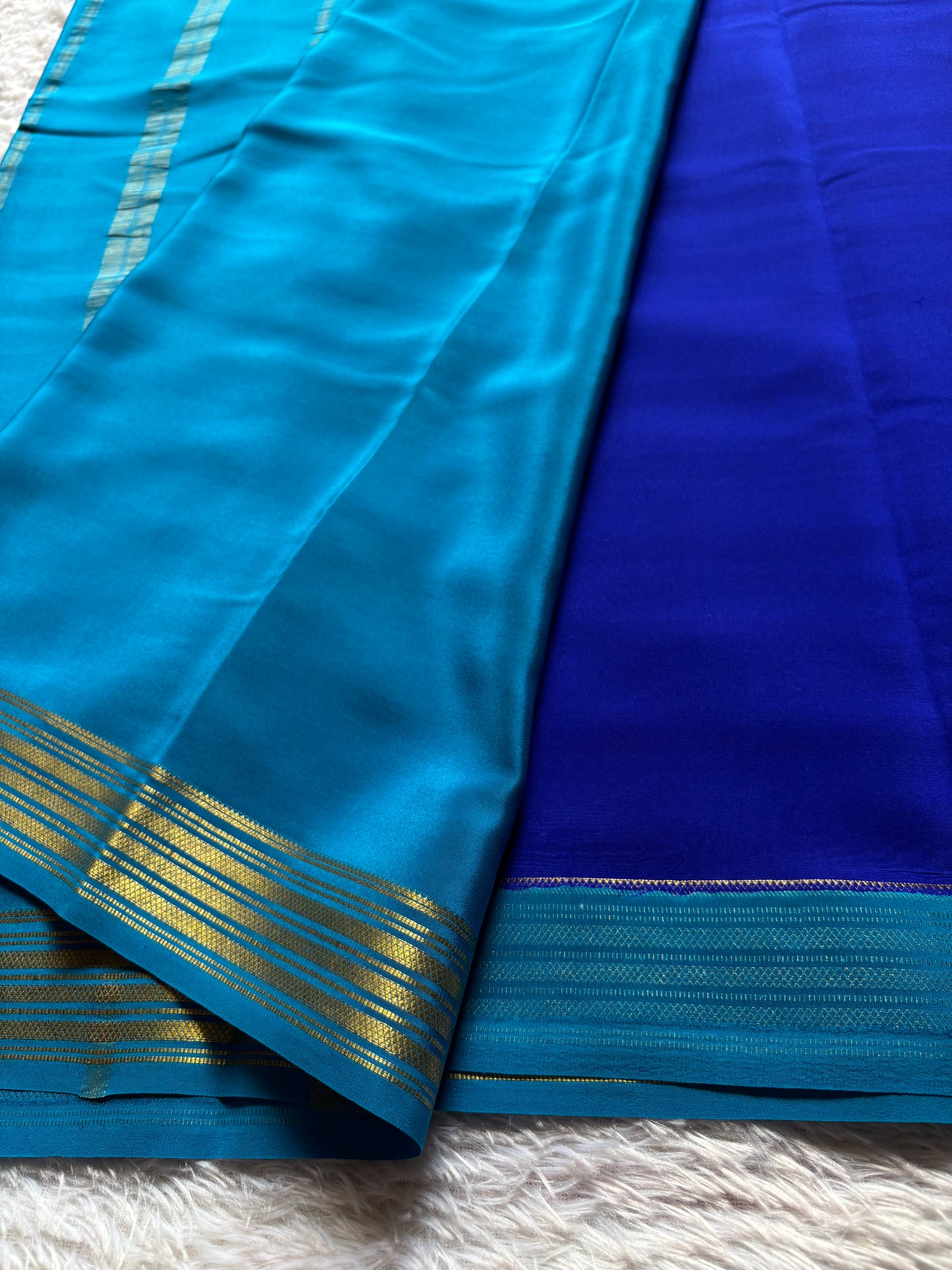 Ananya (2D) : Royal blue-ananda blue