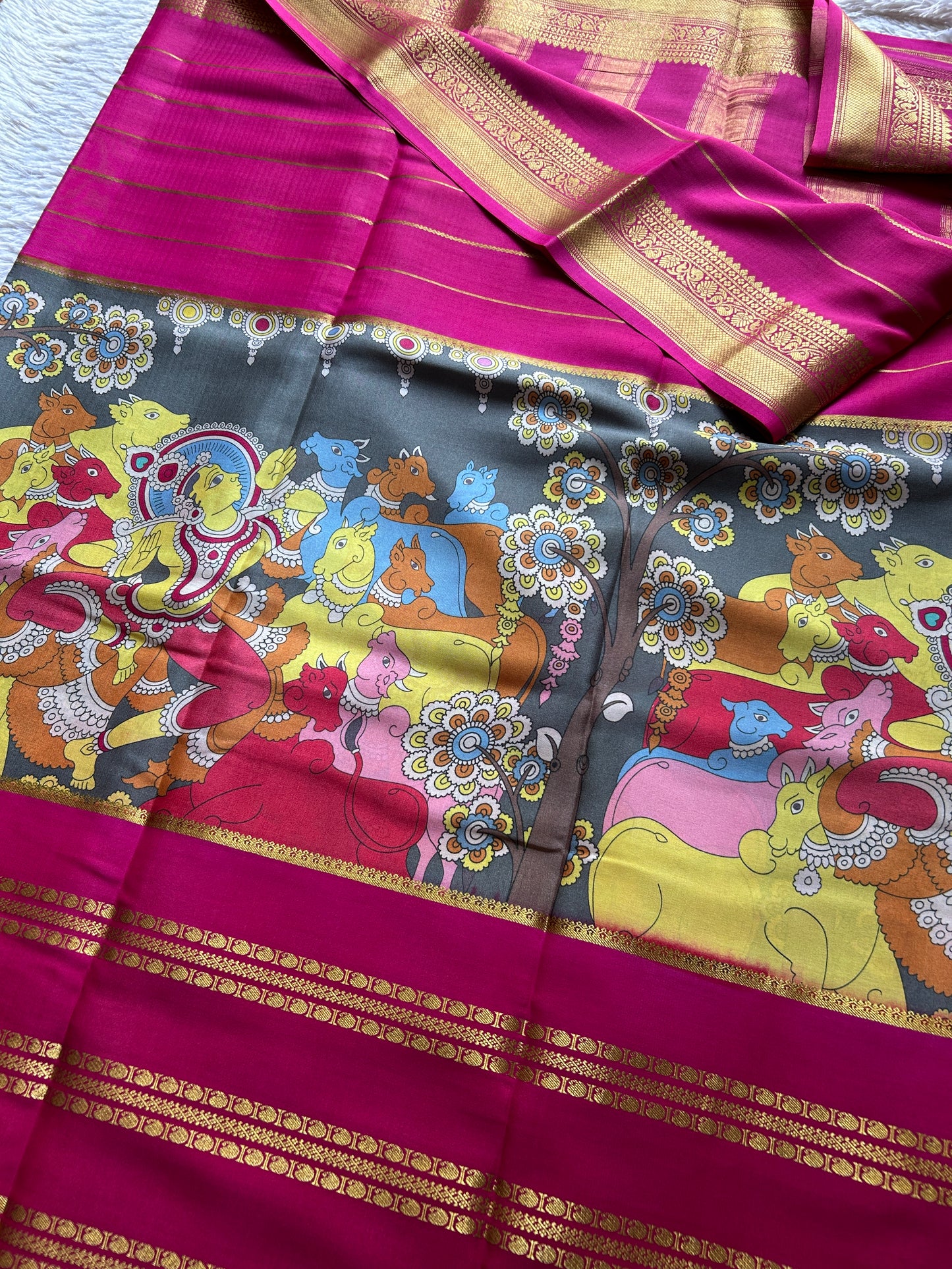 Kalavathi (2D) : Slate grey-pink