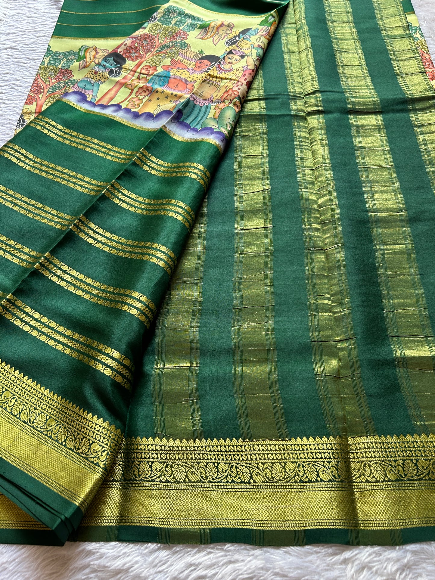Kalavathi (2D) : Light pista green-bottle green