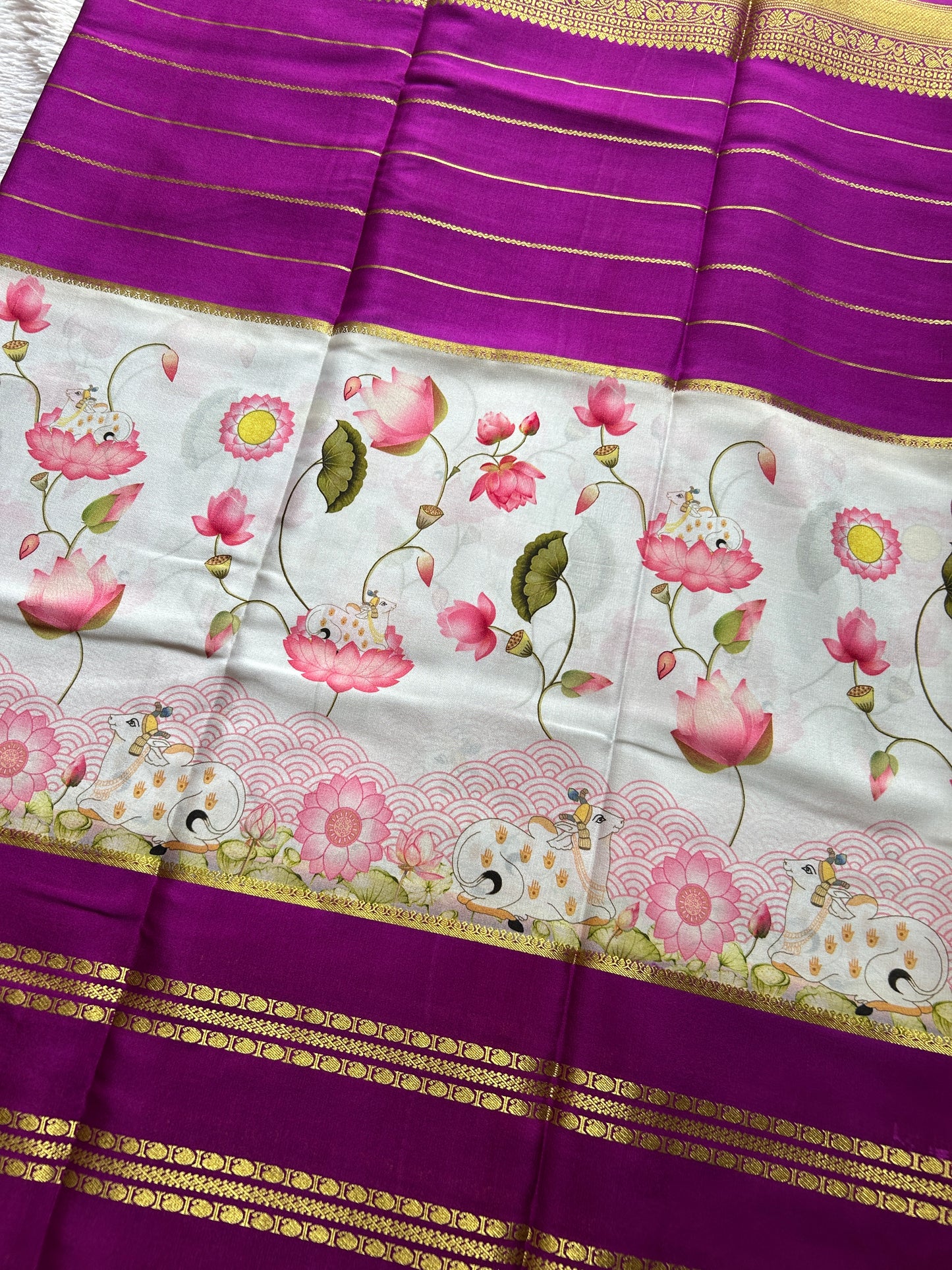 Kalavathi (2D) : Light sky blue-magenta