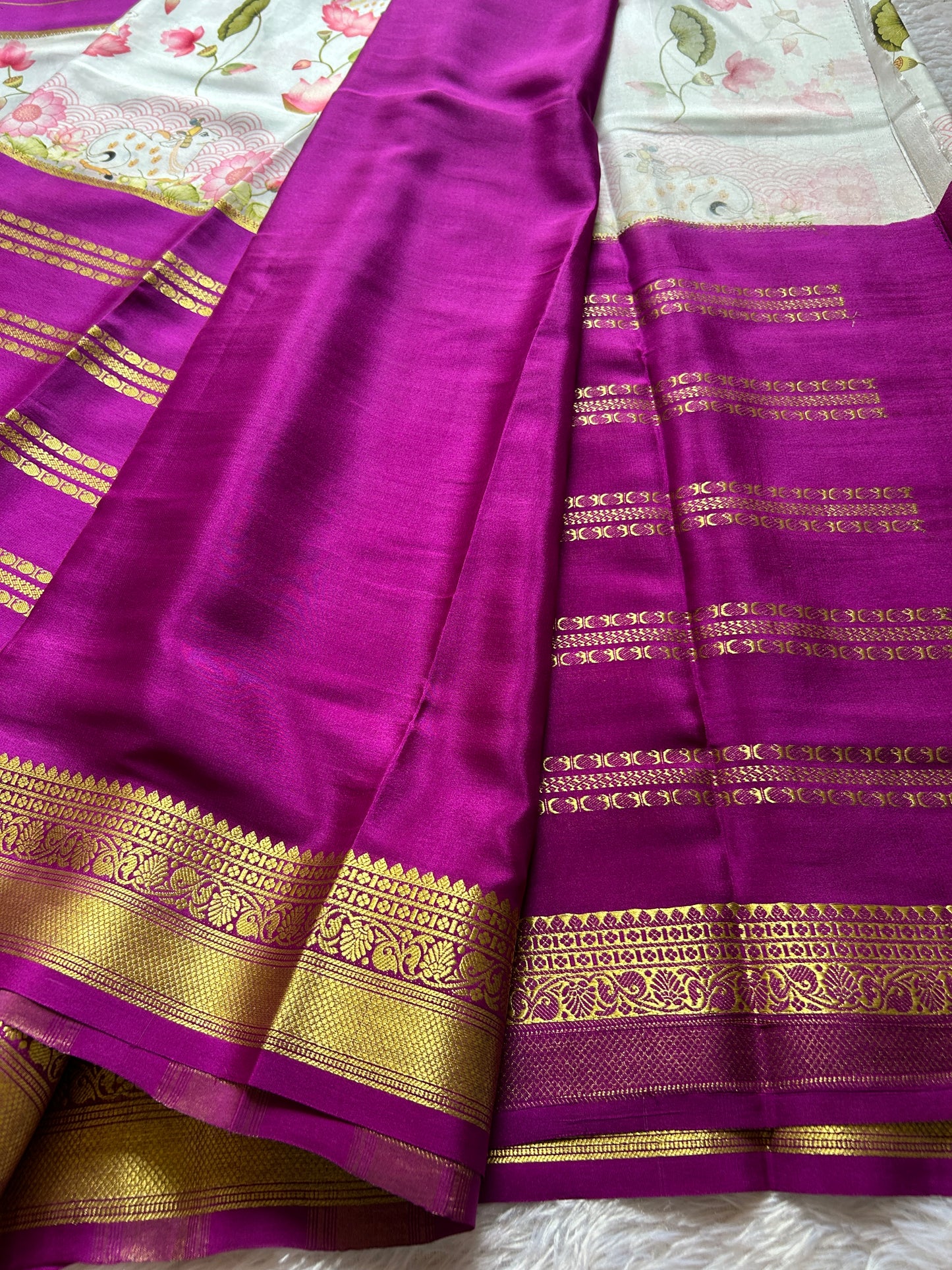 Kalavathi (2D) : Light sky blue-magenta
