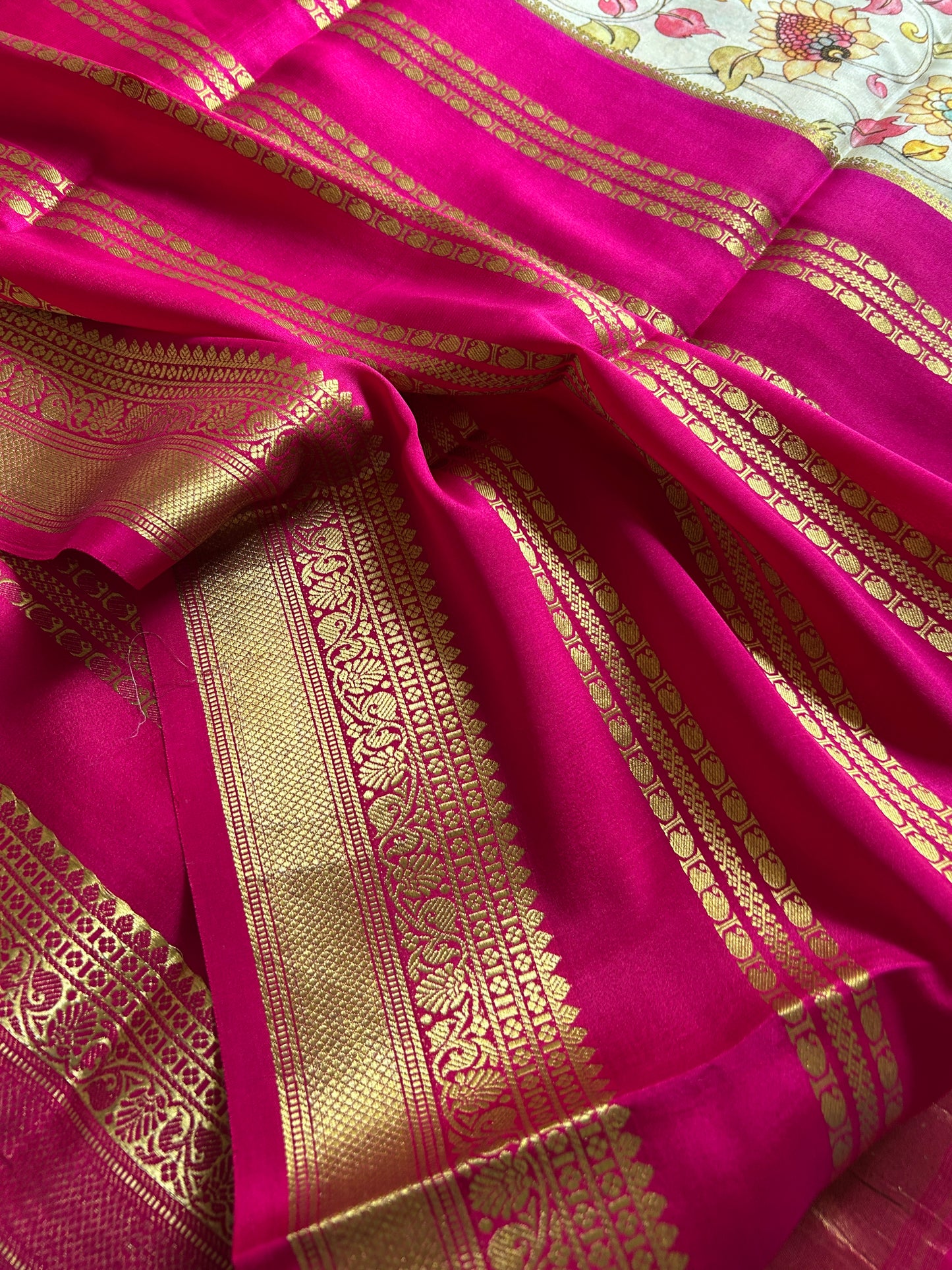 Kalavathi (2D) : Light sky blue-pink