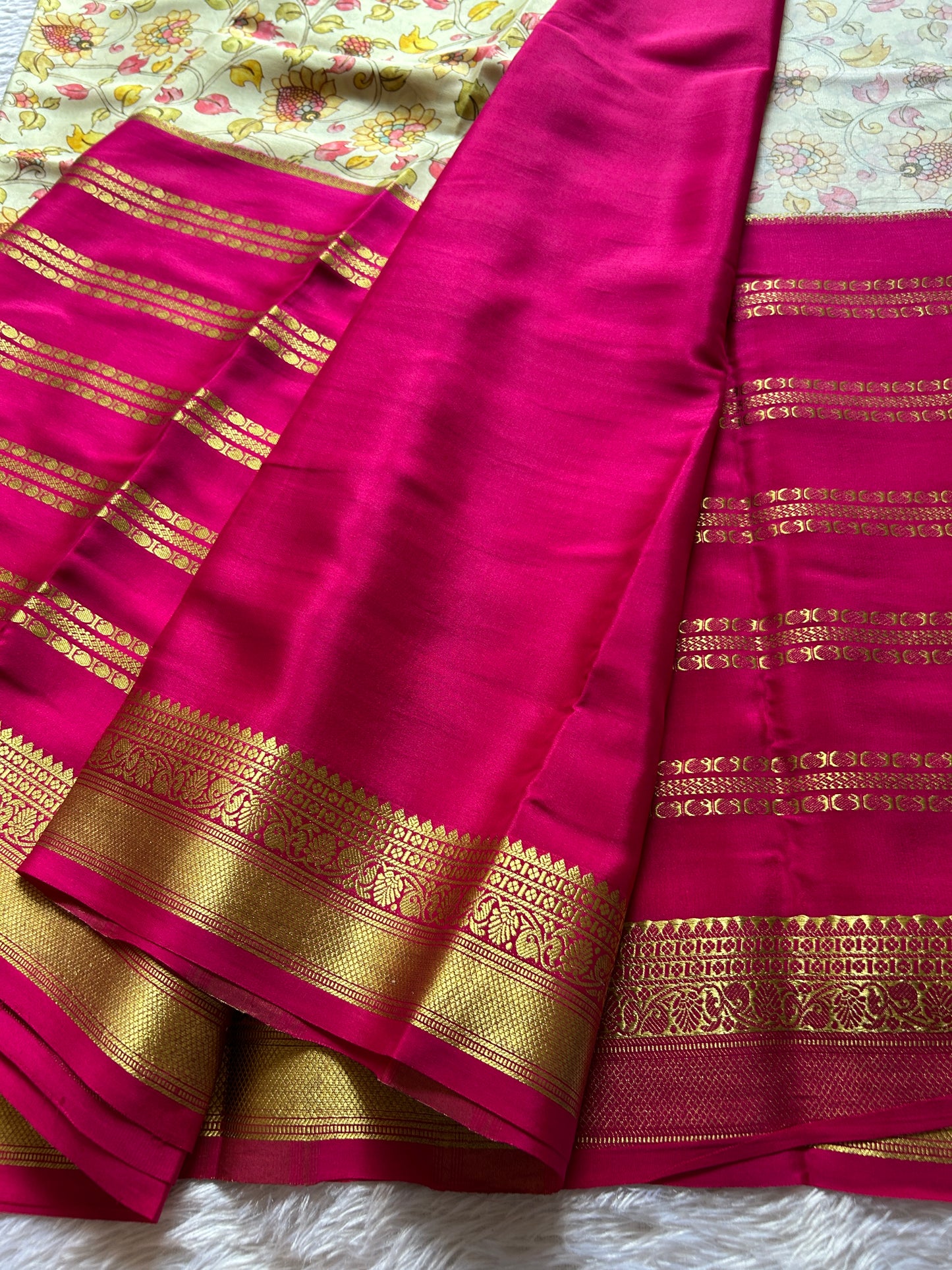 Kalavathi (2D) : Light sky blue-pink