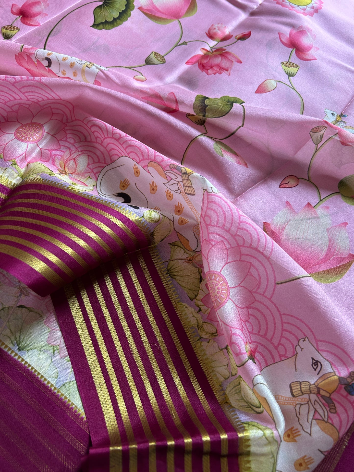 Kamala (2D) : Light pink-dark pink