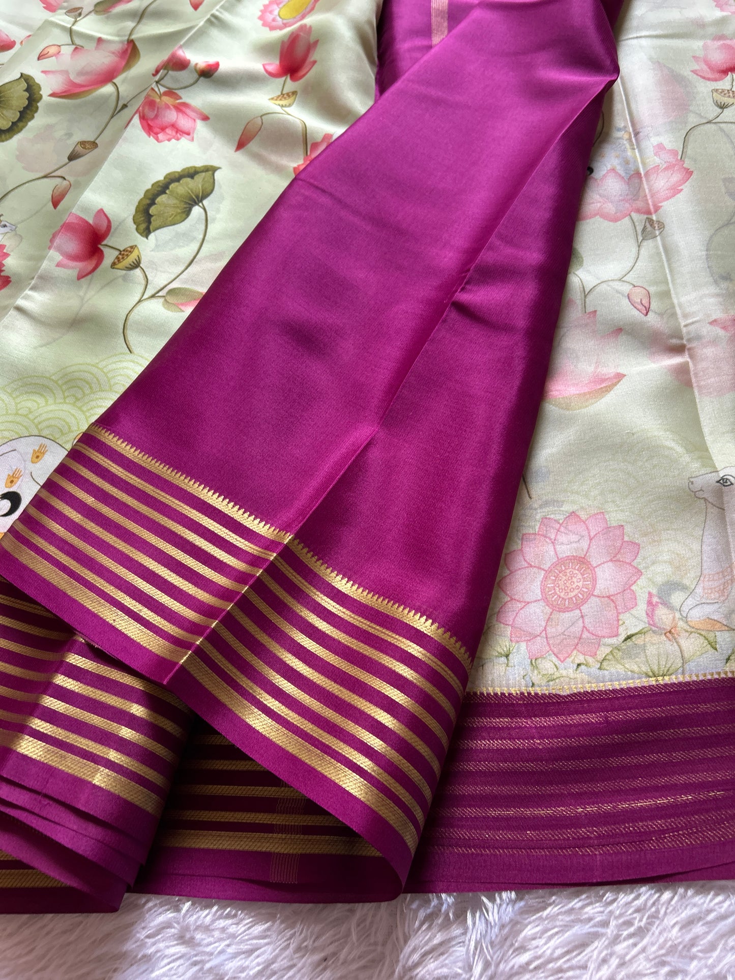 Kamala (2D) : Light pista green-magenta