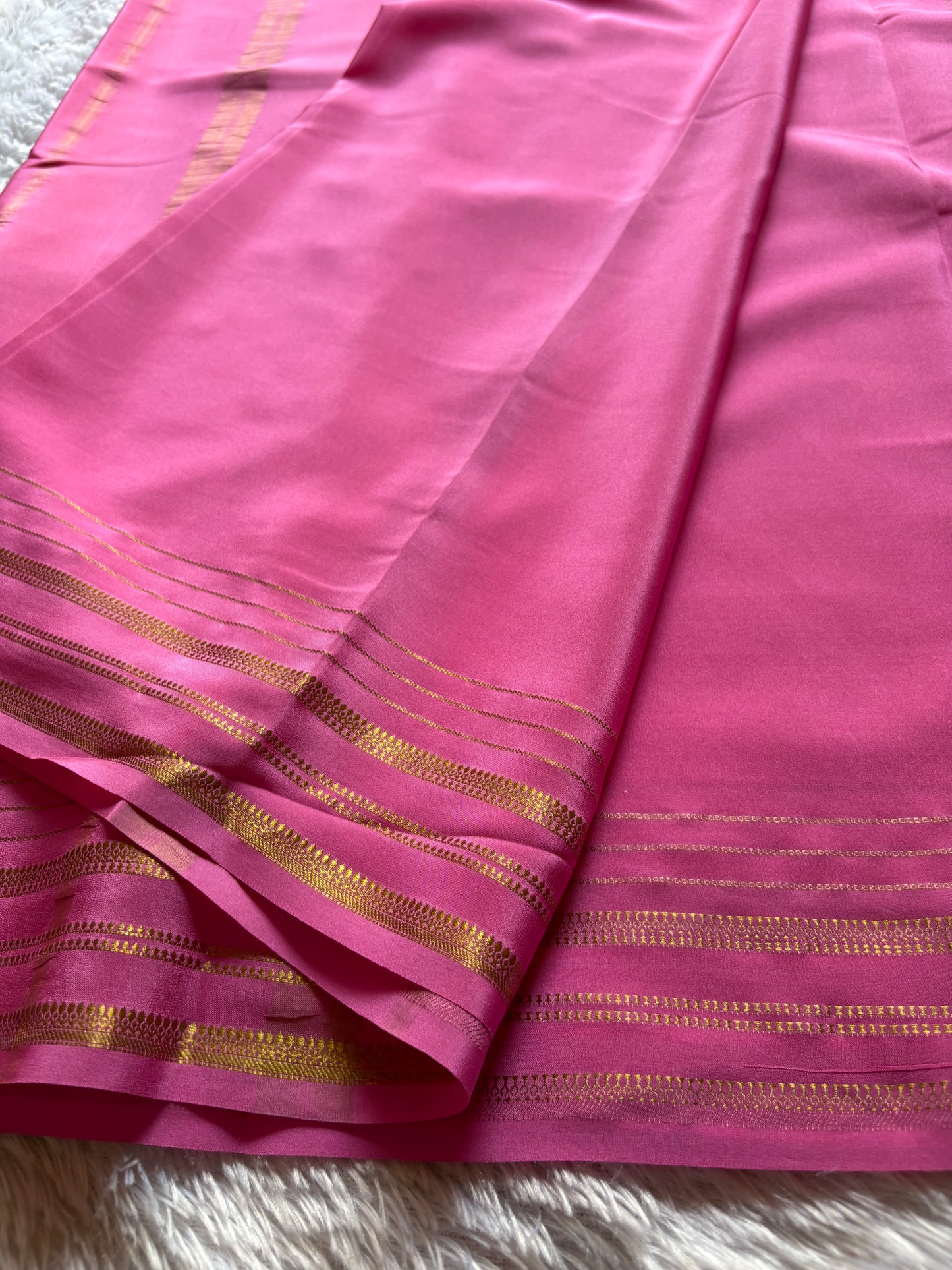 Tanuja : Solid Light pink