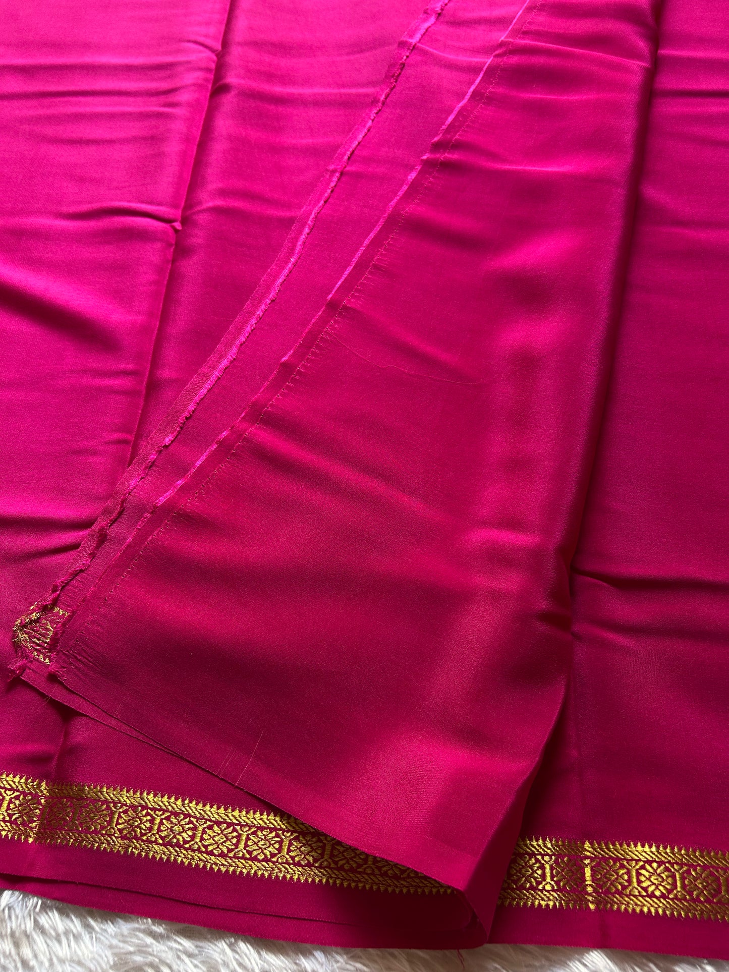 Rudrakshi : Solid Pink