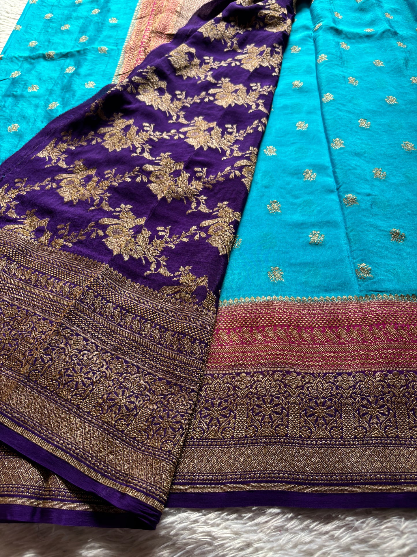 Triskika (3D) : Ananda blue-pink-violet