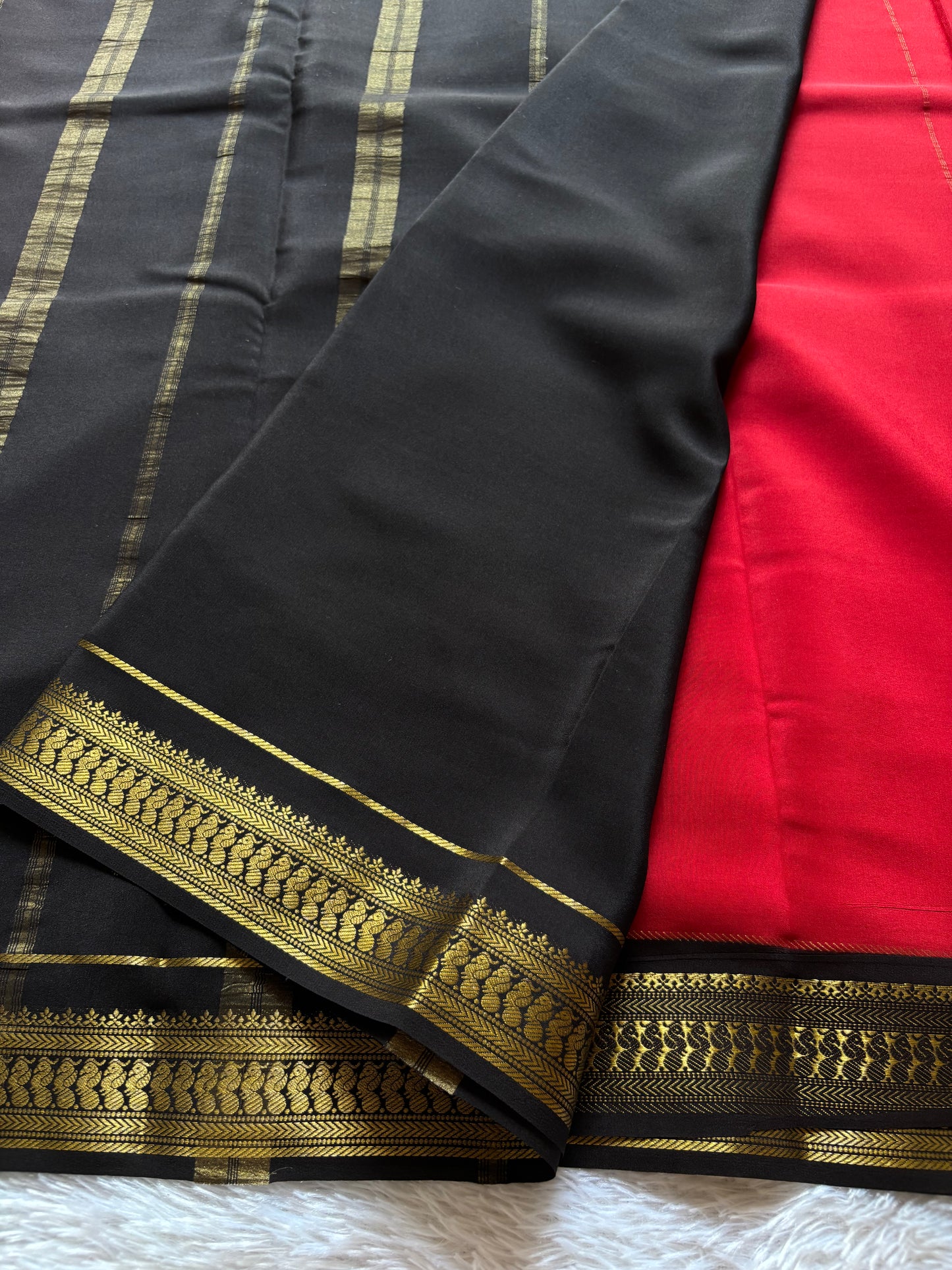 Mayuri (2D) : Red-black