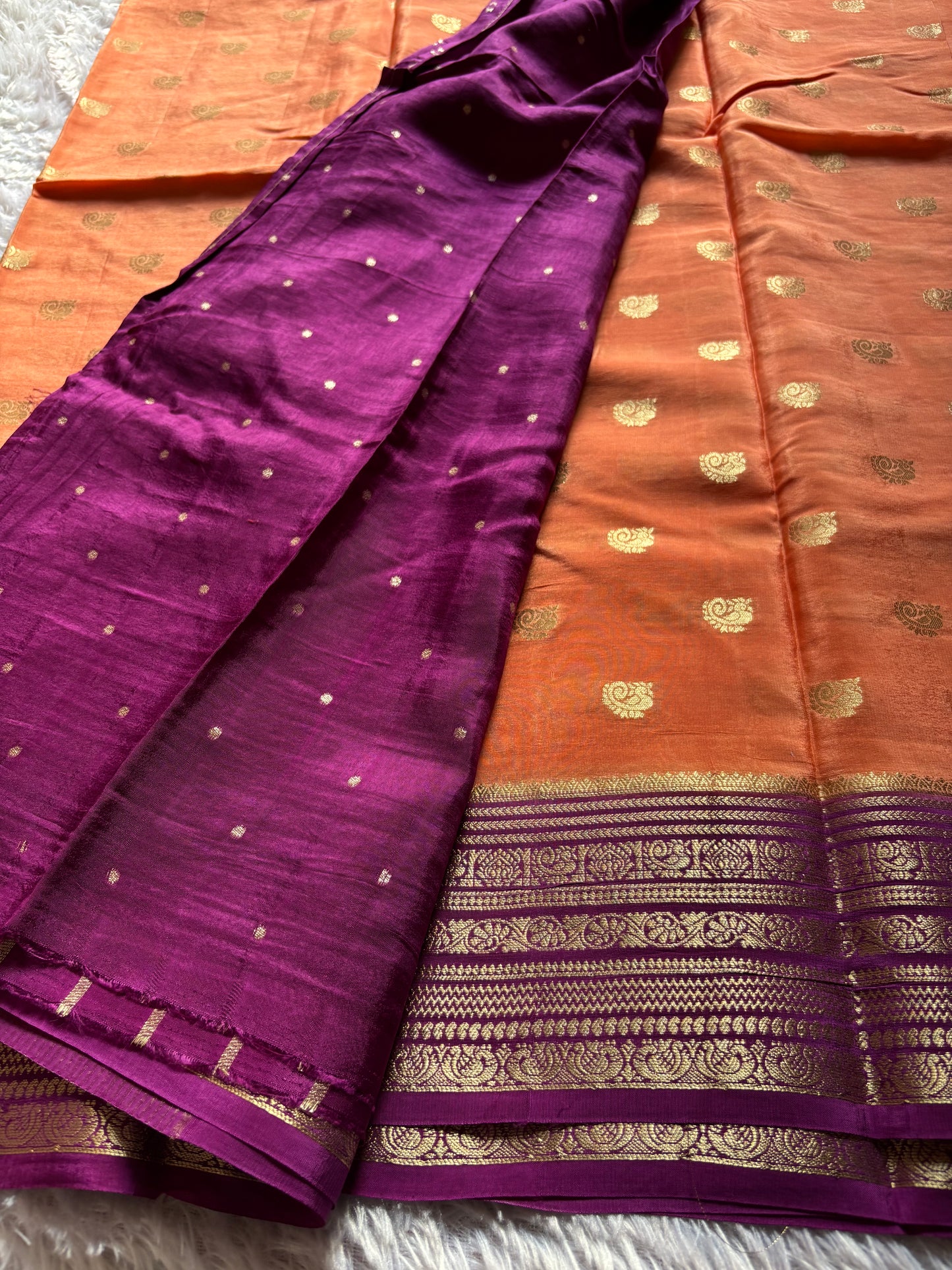 SS126 (2D) : Peach-dark magenta
