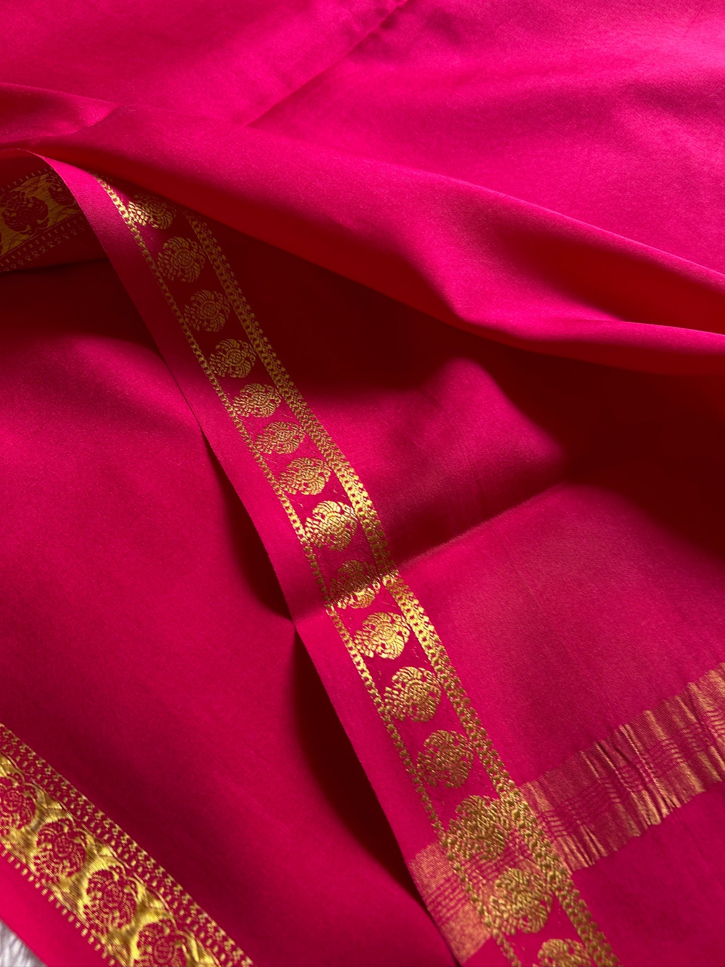 Pure CSS Zari Mysore crepe silk : Pink