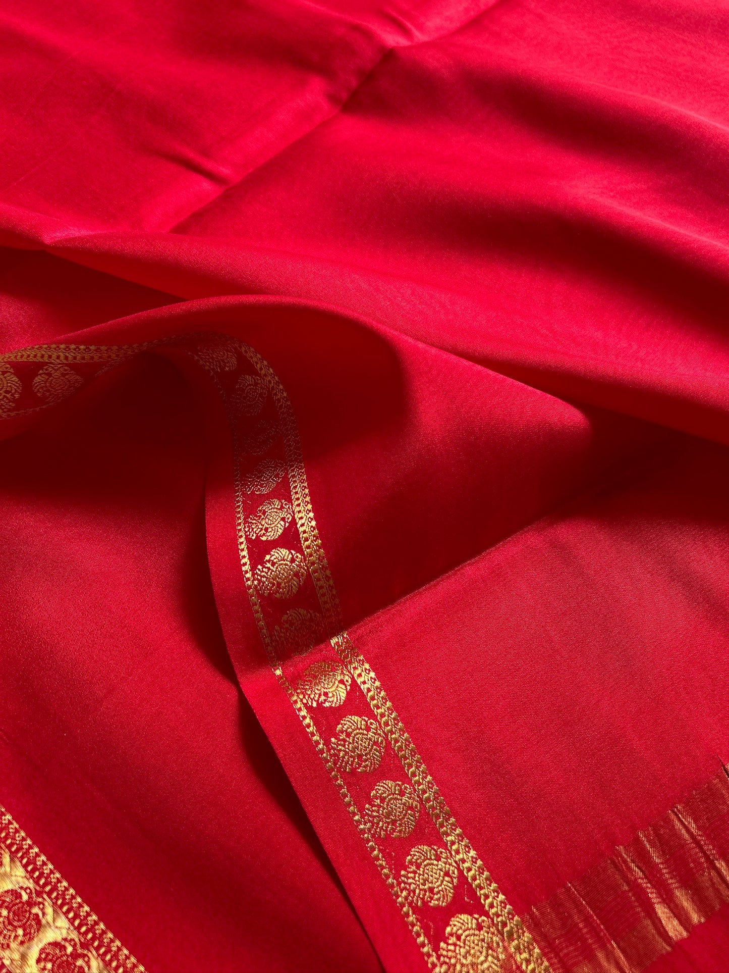 Pure CSS Zari Mysore crepe silk : Red