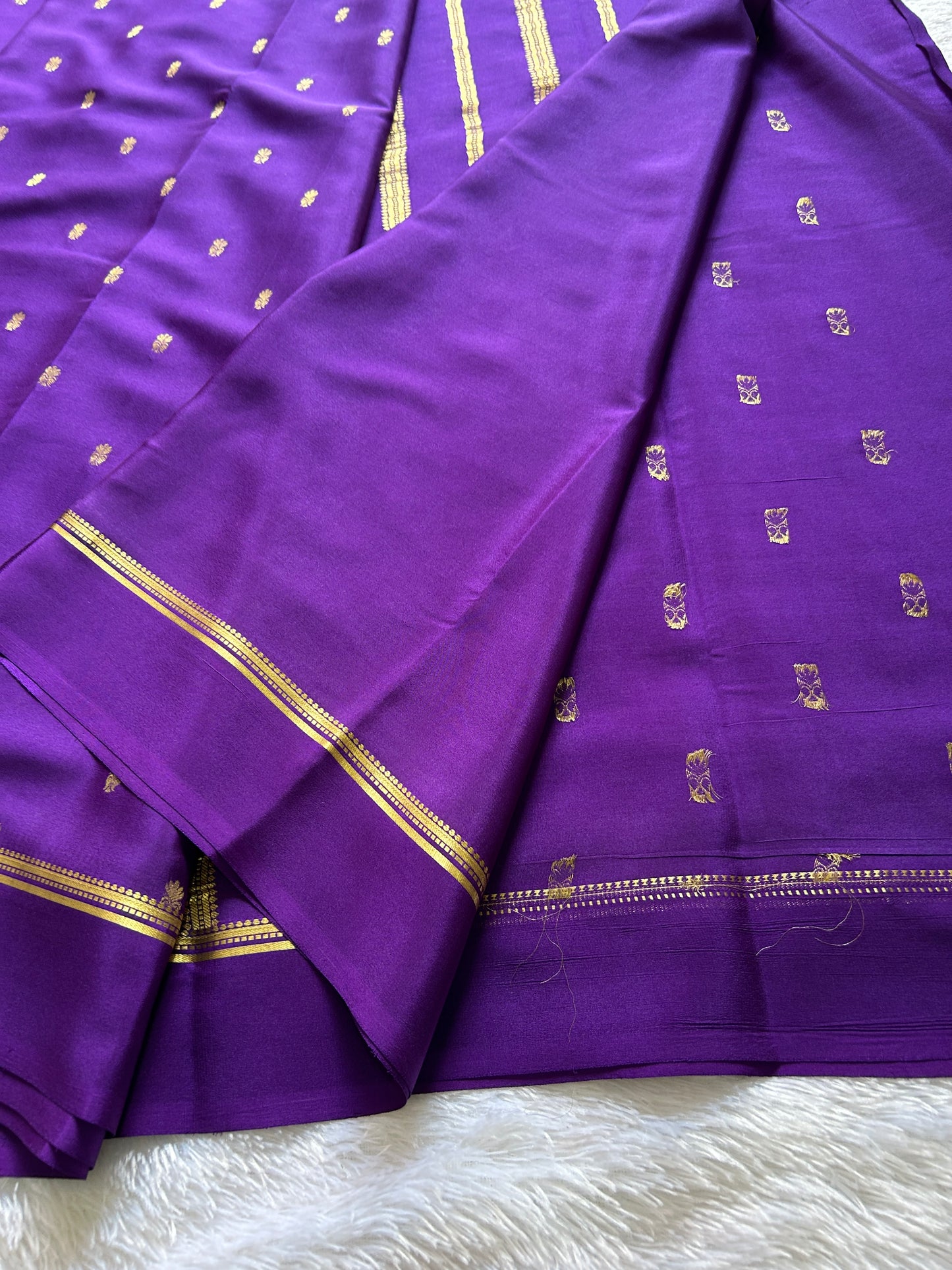 Sahana : Solid Violet