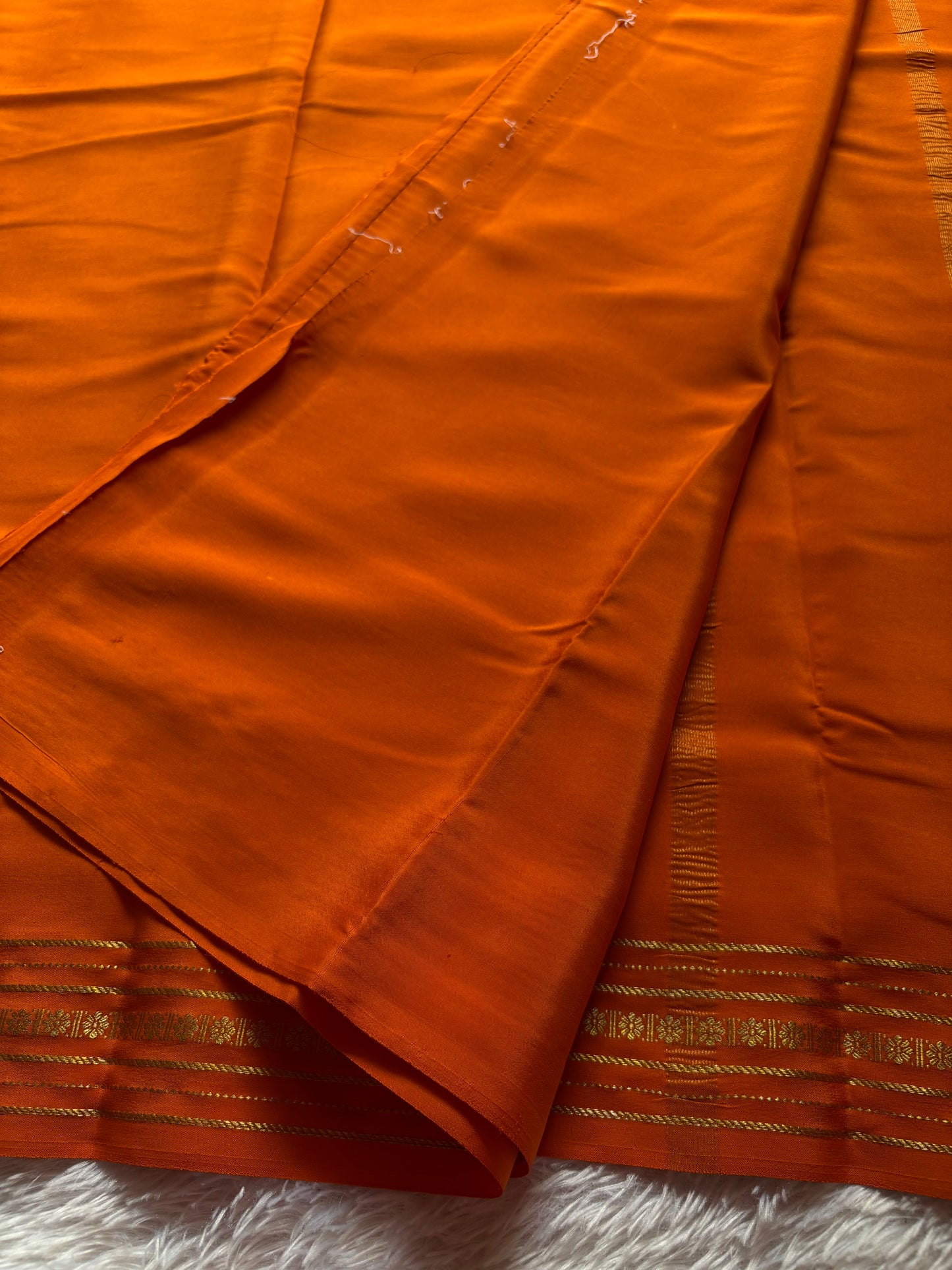 Mallige : Solid Orange