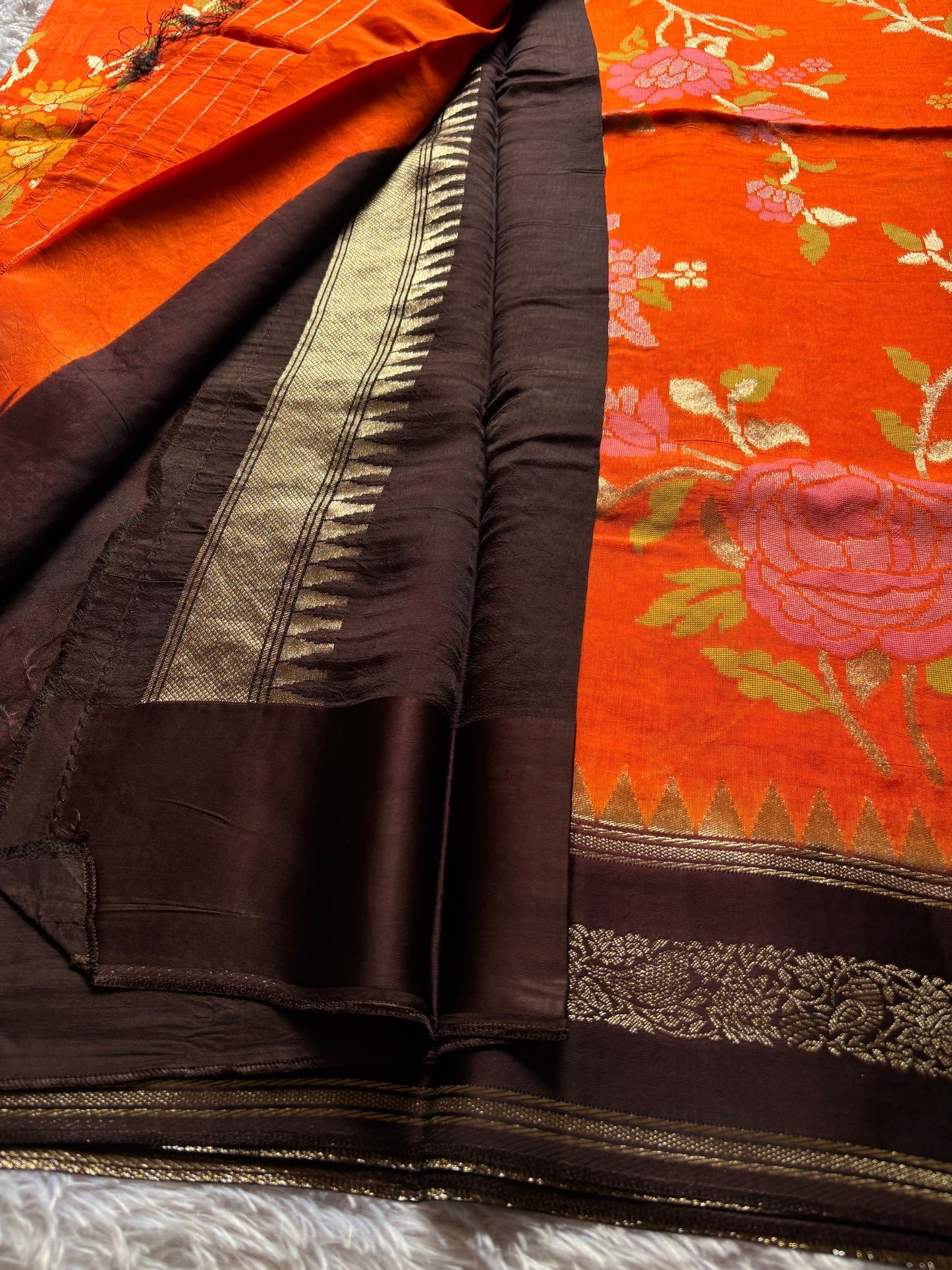 SS134 (2D) : Orange-Chocolate brown