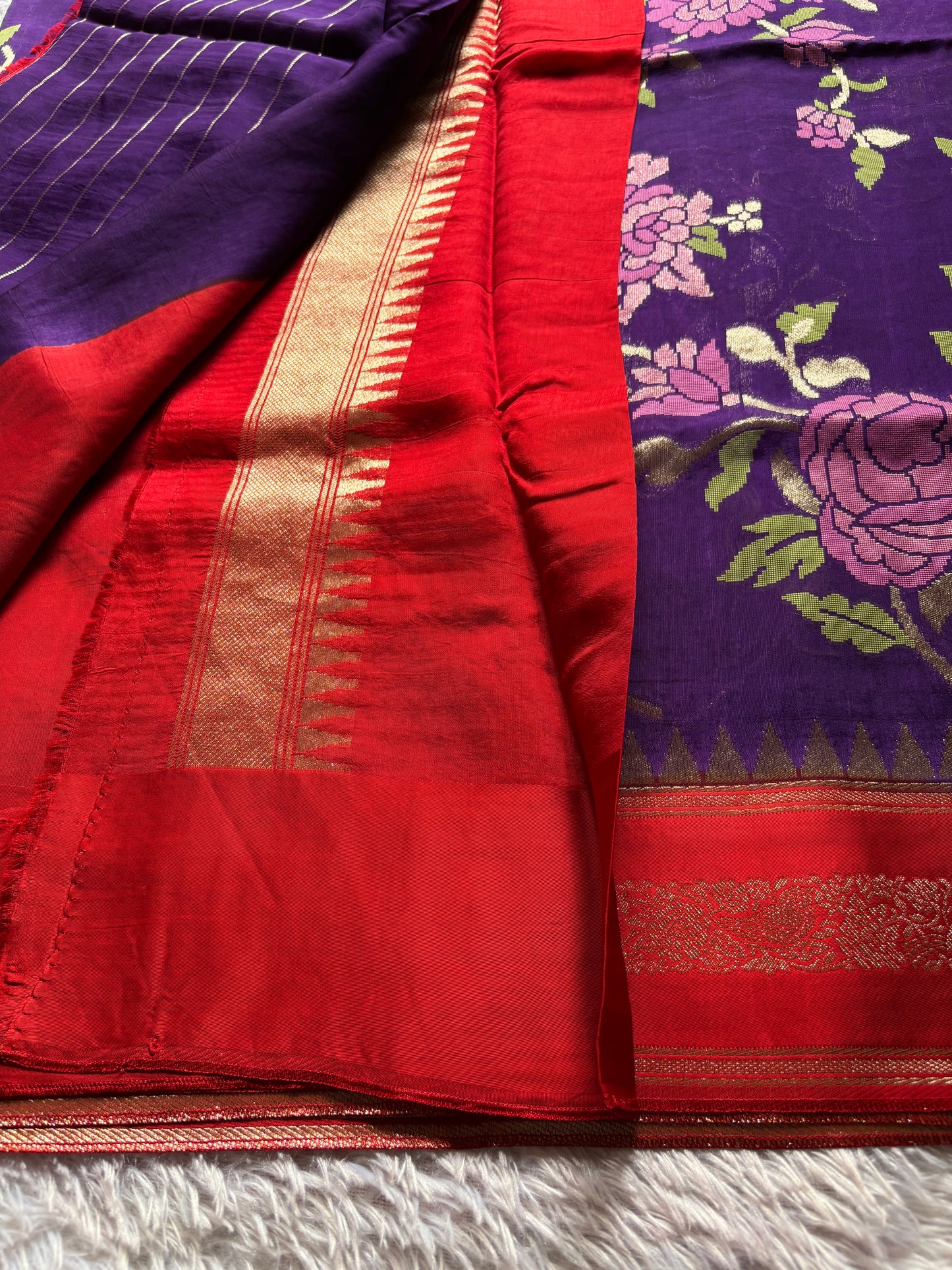 SS134 (2D) : Purple-red
