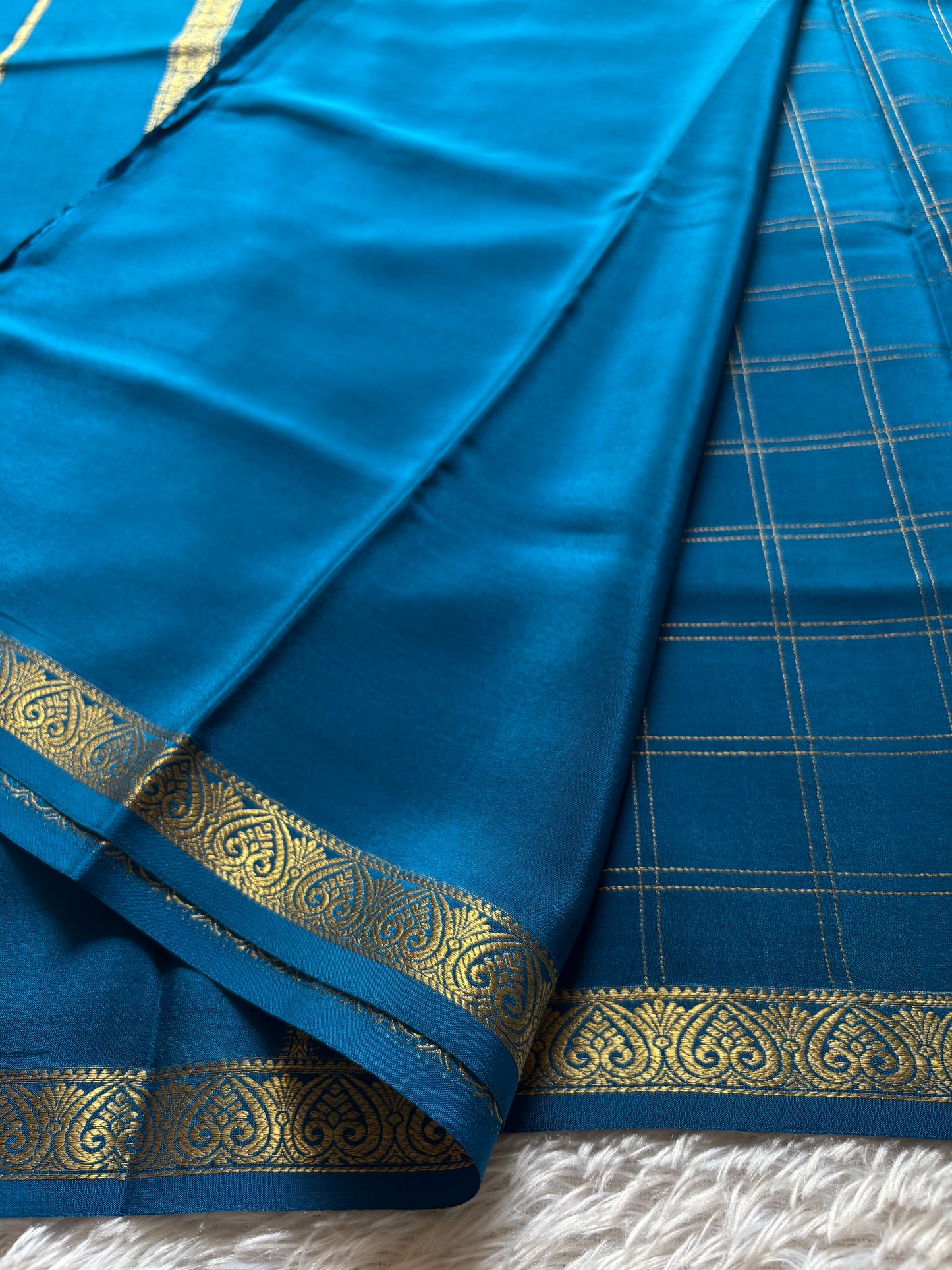 Sugandha : Solid Teal blue