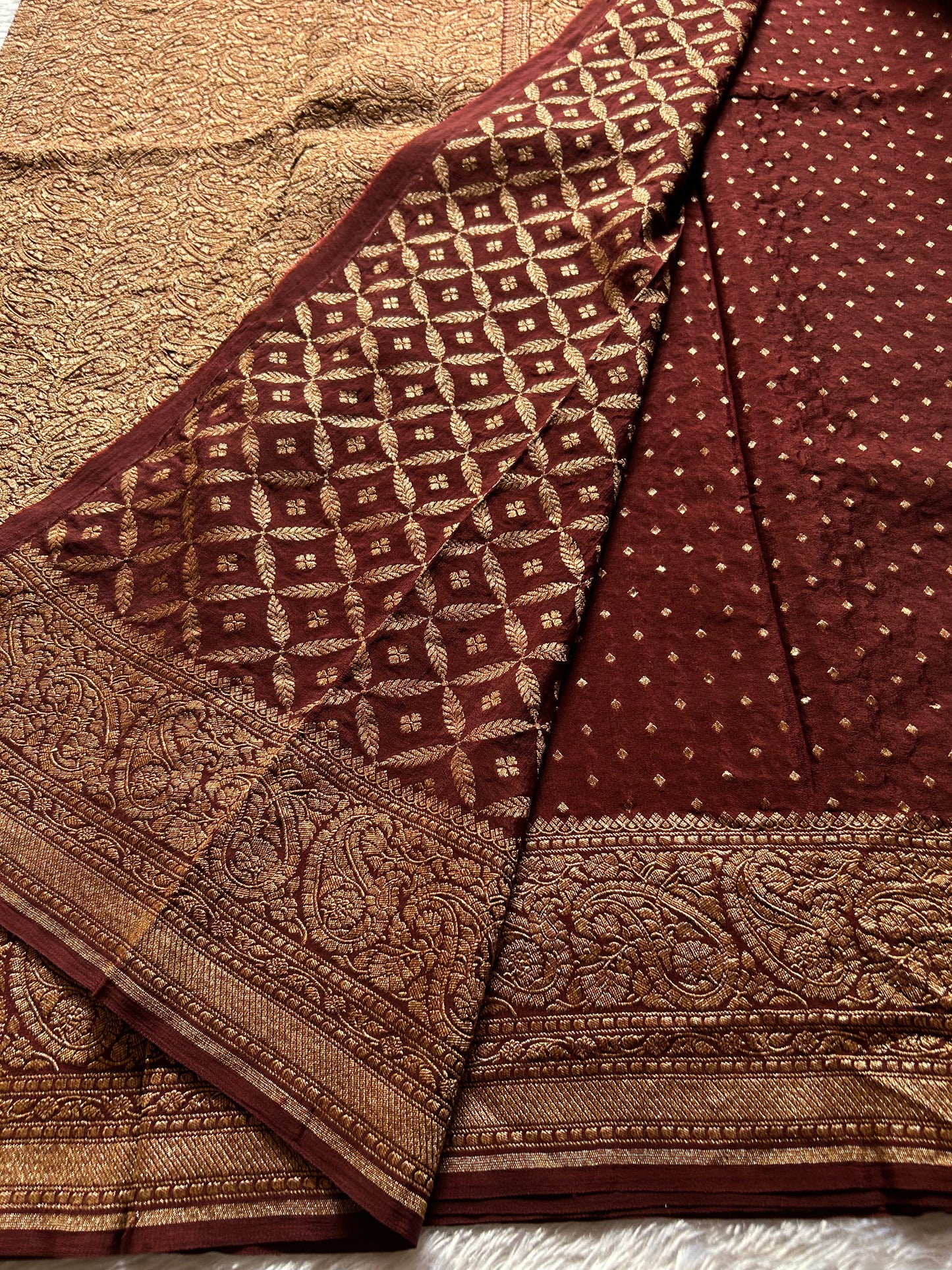 Menaka : Solid Chocolate brown