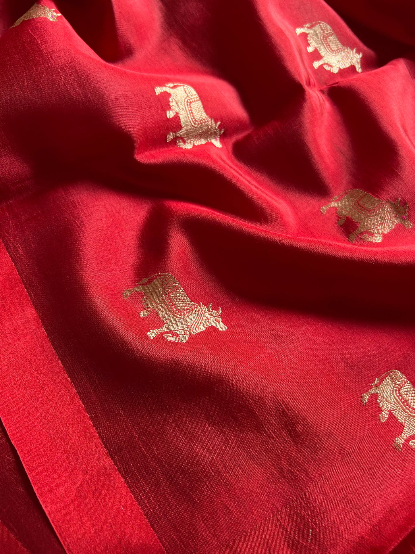 Anupama : Solid Red