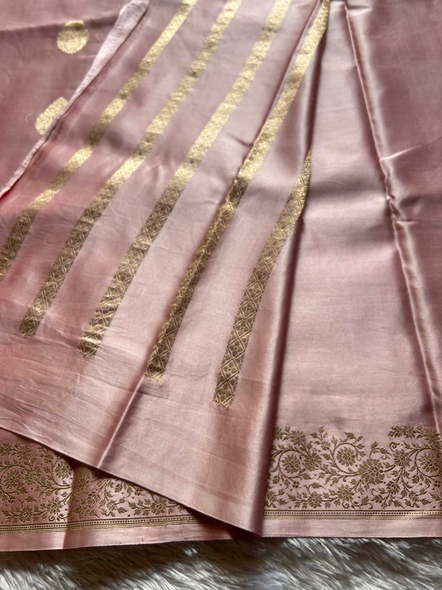 Madhubala : Solid Pastel pink