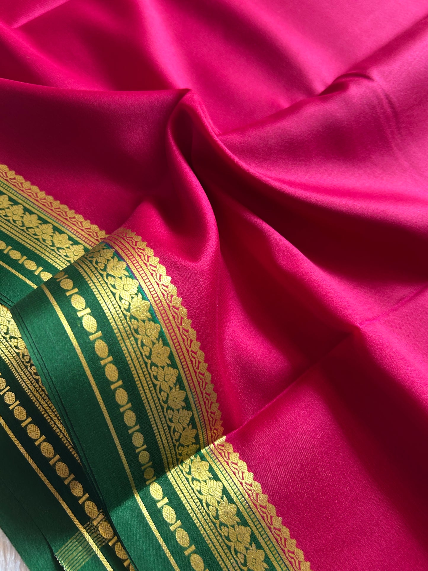 Sushmitha (2D) : Pink-green