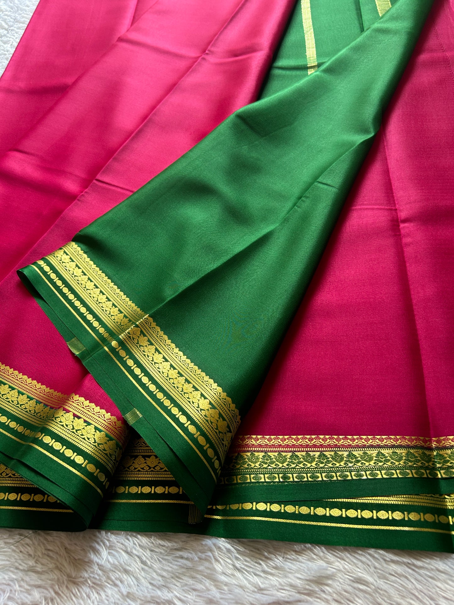Sushmitha (2D) : Pink-green