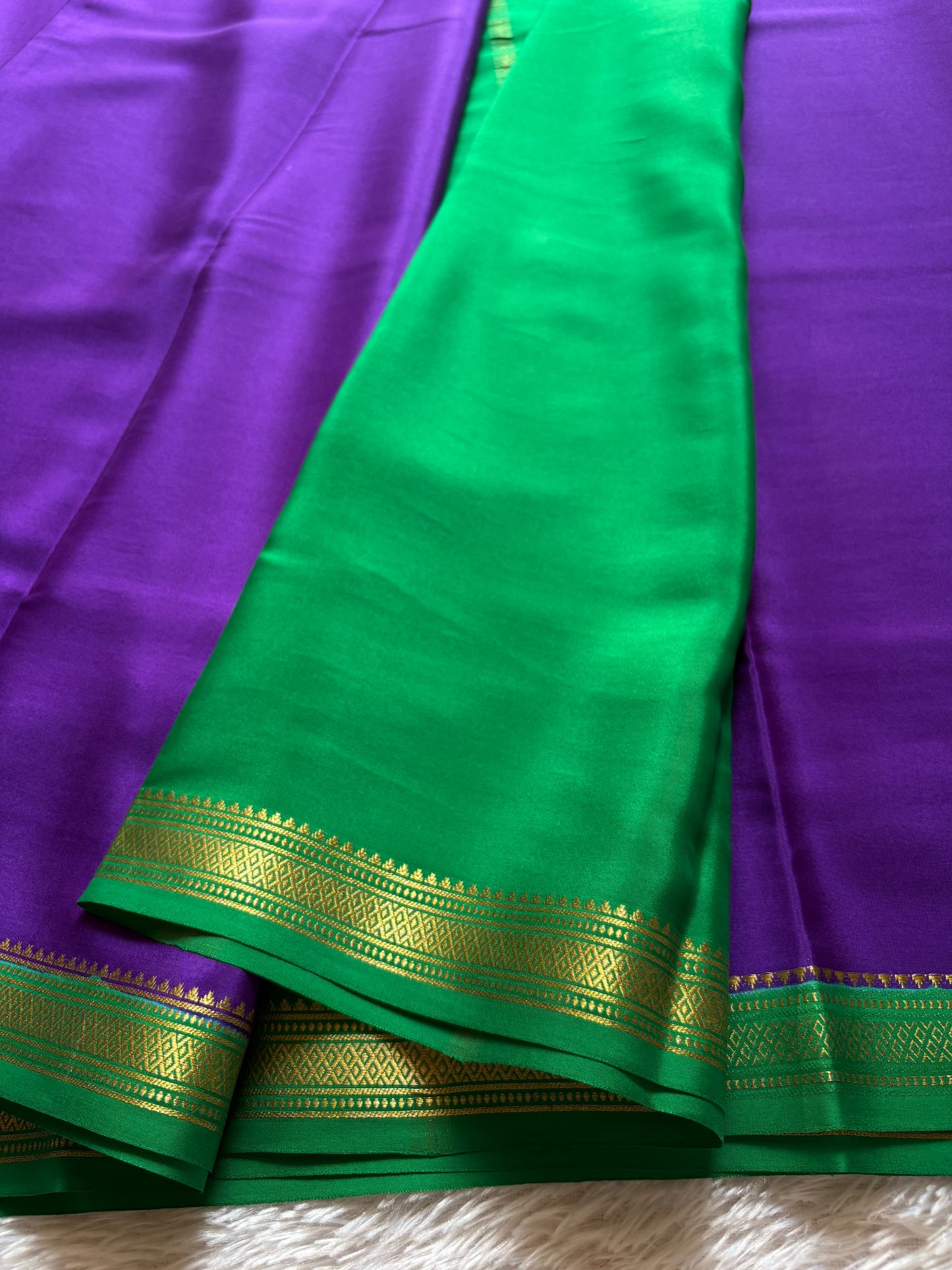 Preetha (2D) : Purple-green
