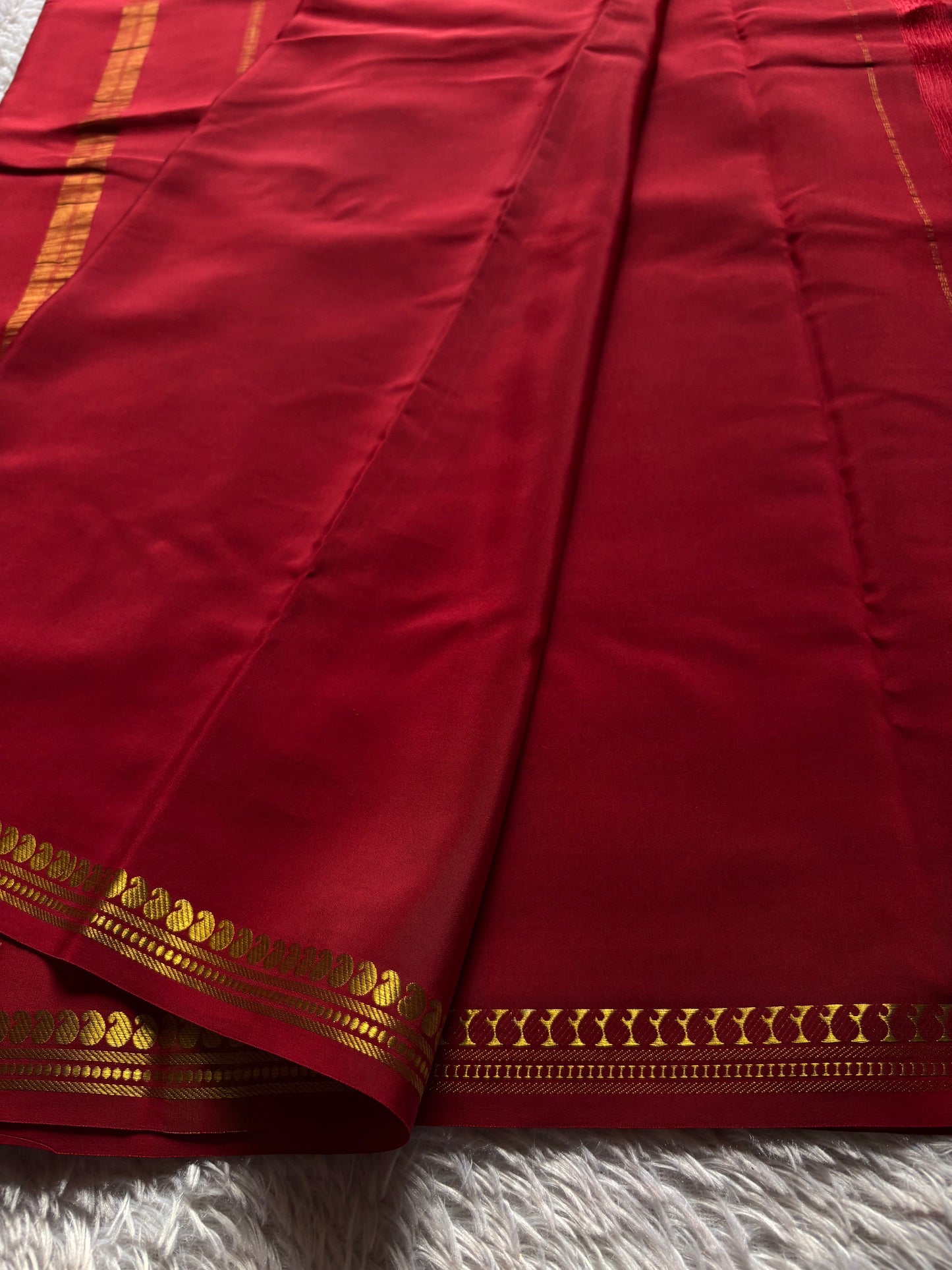 Nirmala : Solid Maroon