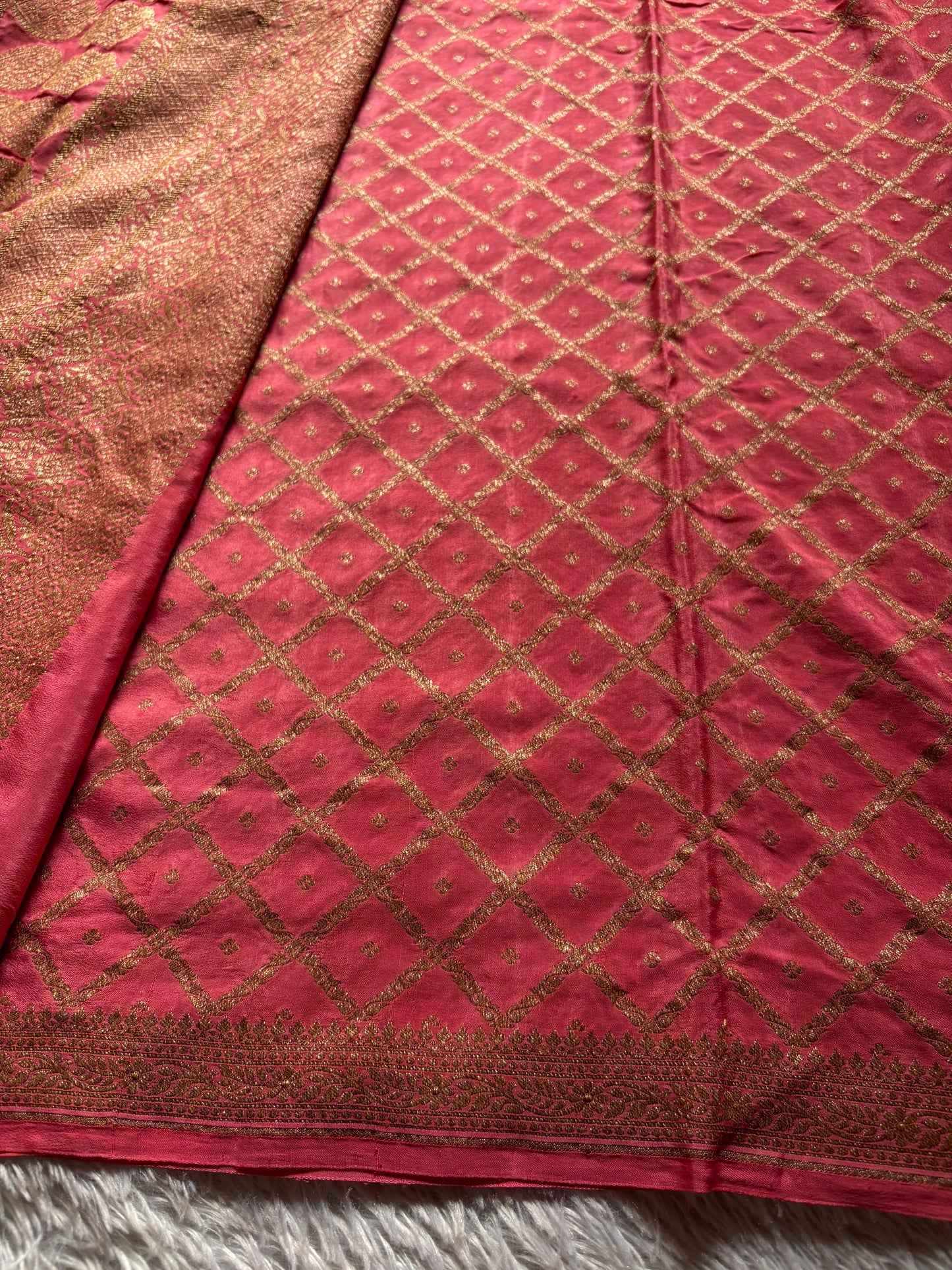 Deepali (2D) : Red-hot pink