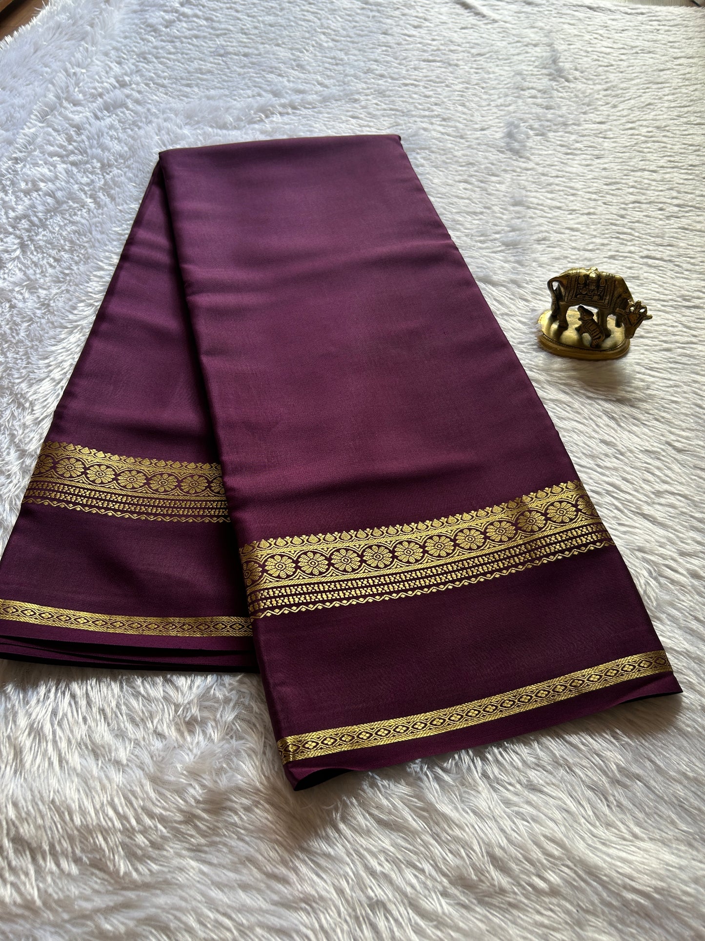 Daamini : Solid Deep Plum