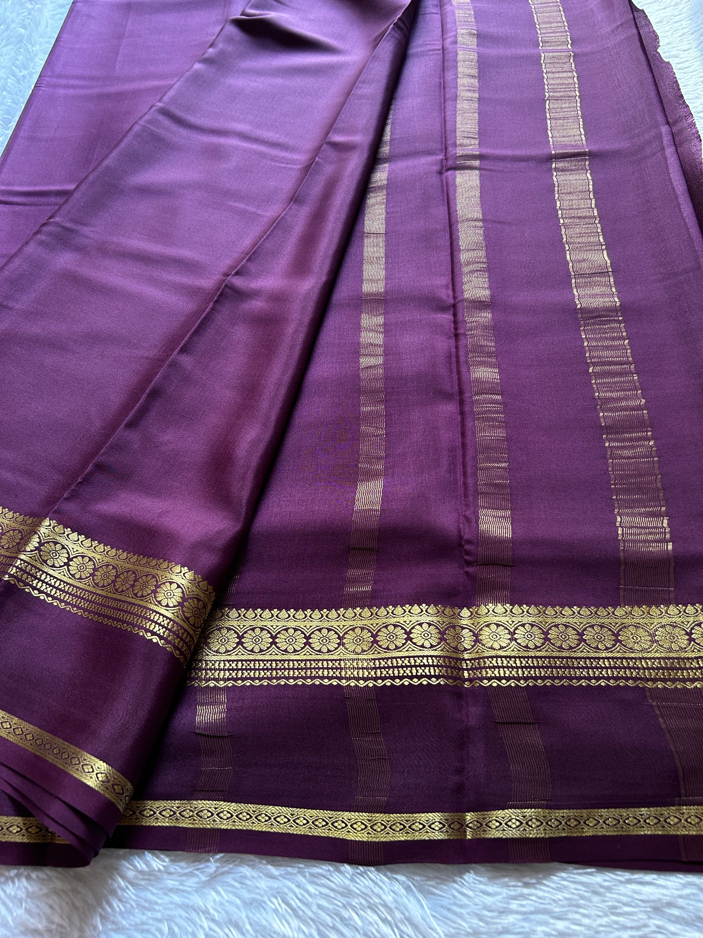 Daamini : Solid Deep Plum