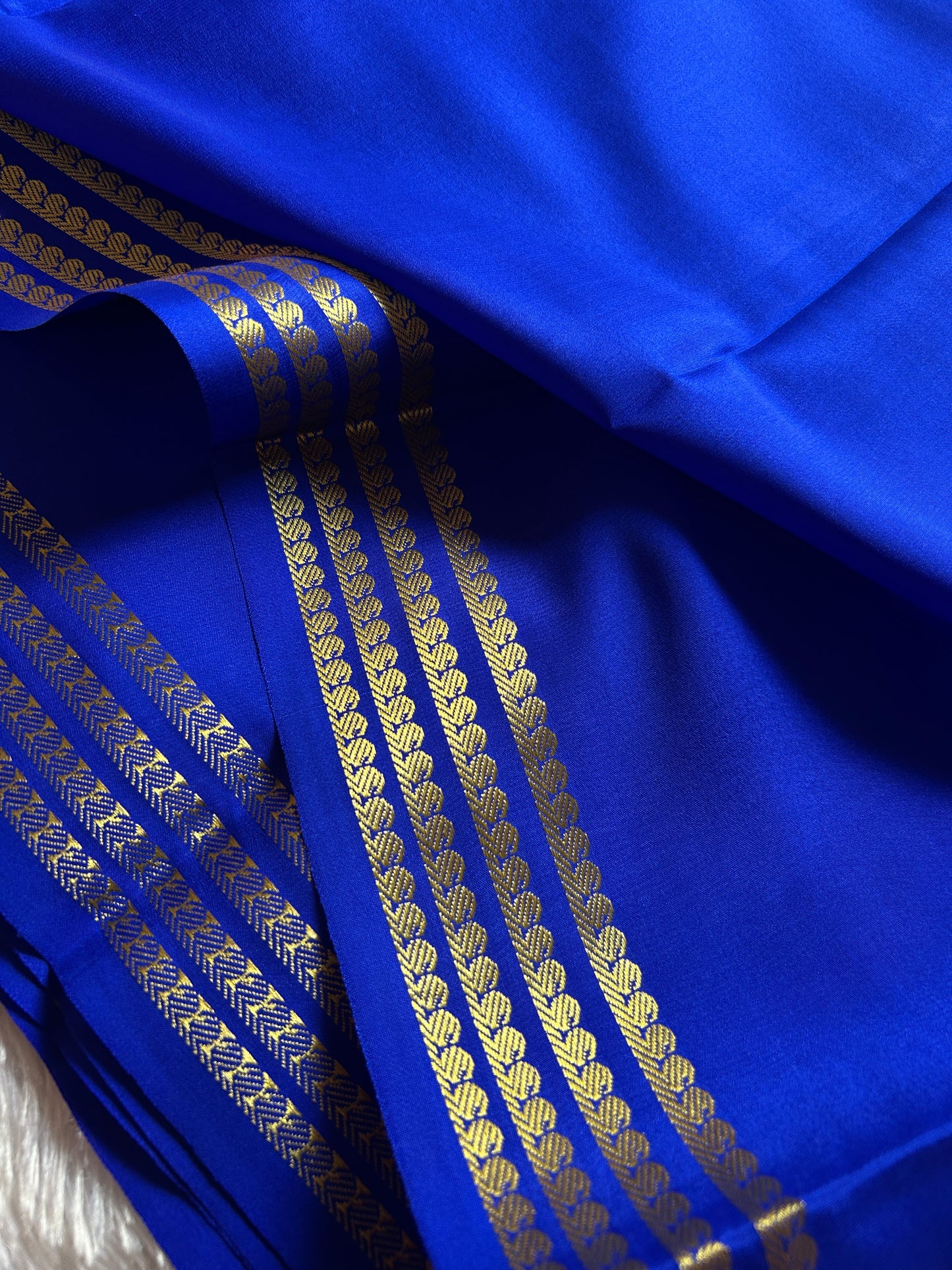 Aragini : Solid Royal blue