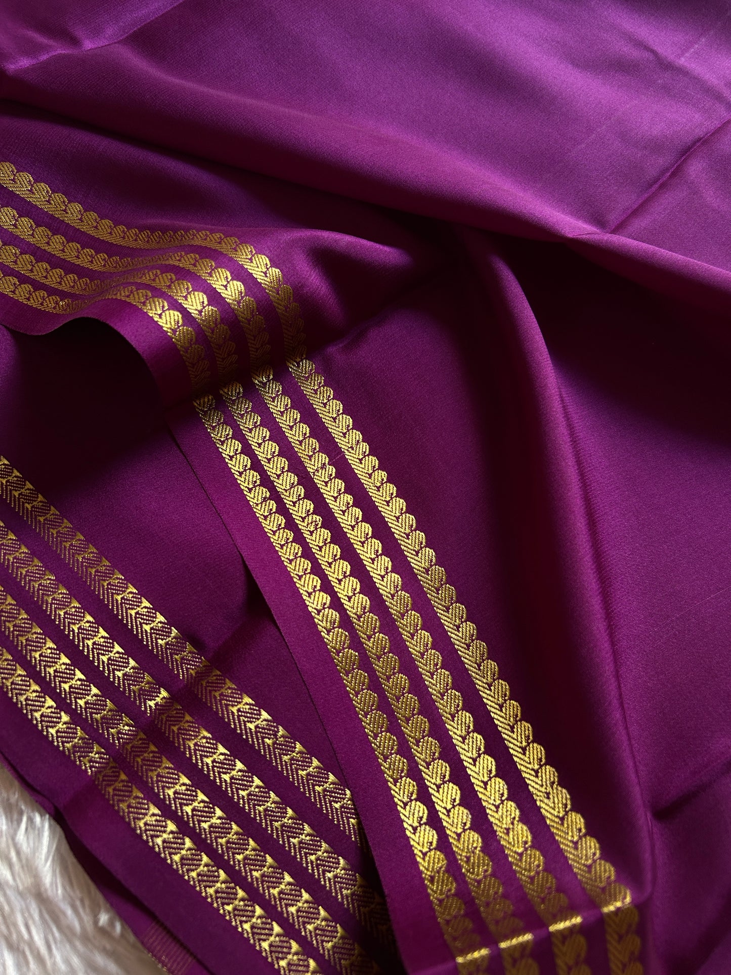 Aragini : Solid Purple