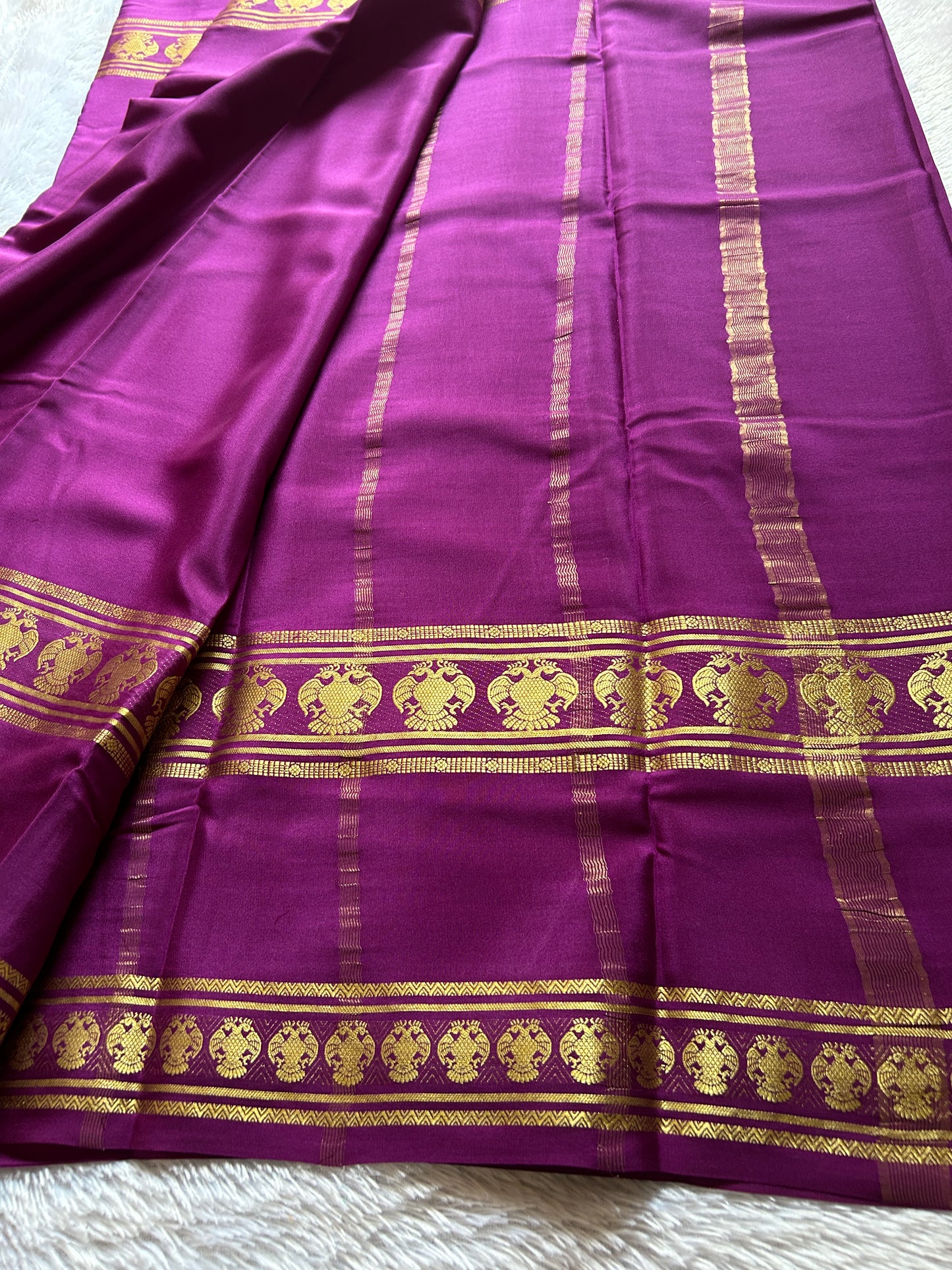 GandaBerunda : Solid Purple
