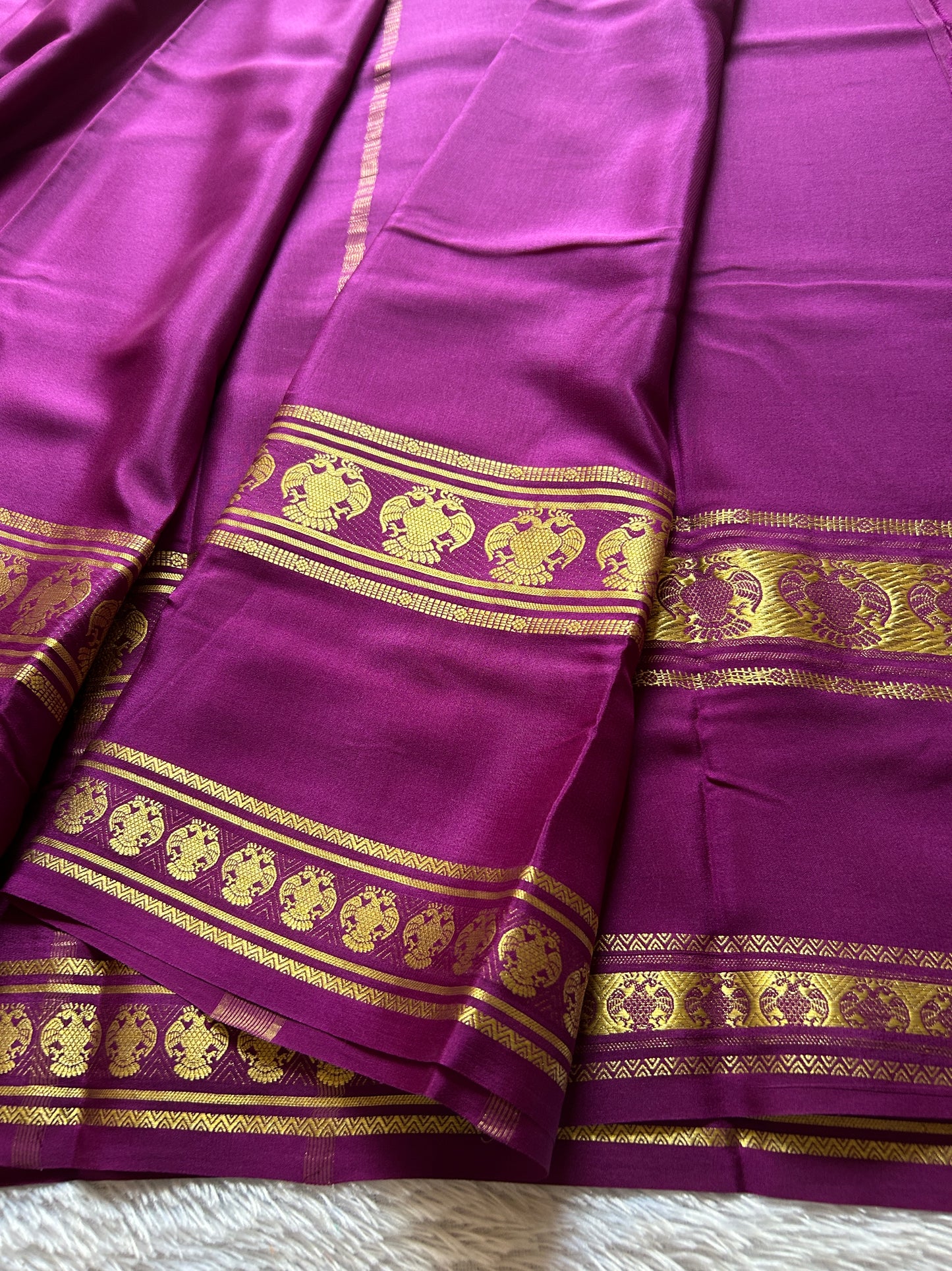 GandaBerunda : Solid Purple