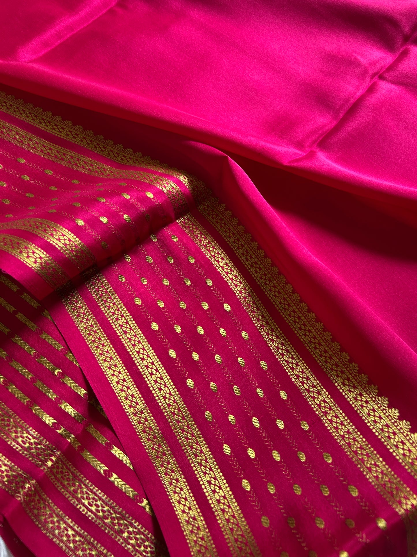 Aradhya : Solid Pink