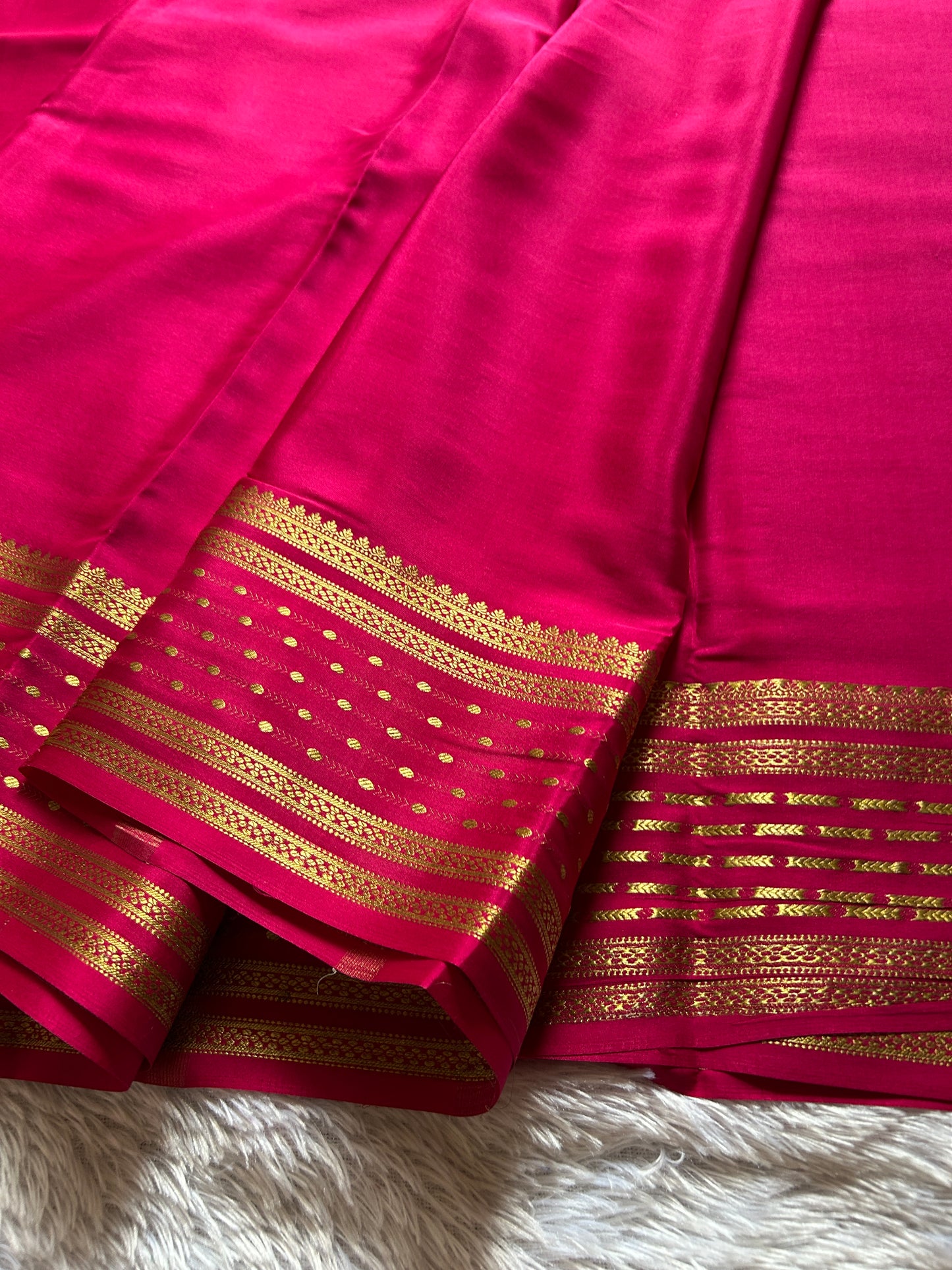 Aradhya : Solid Pink