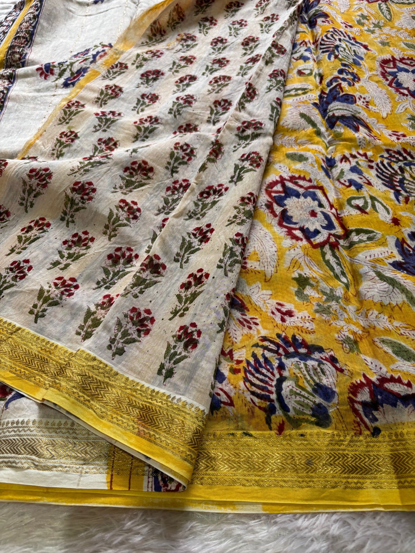 Maheshwari (2D) : Yellow