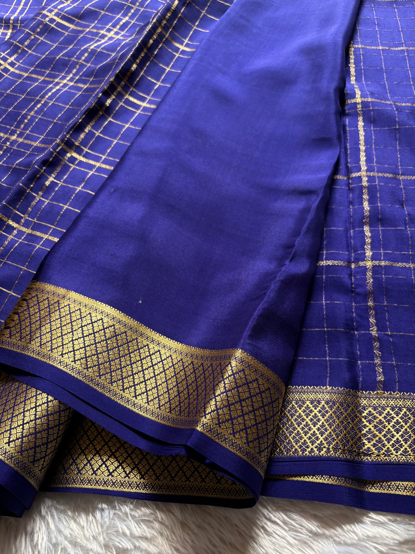 Sushma : Solid Dark blue