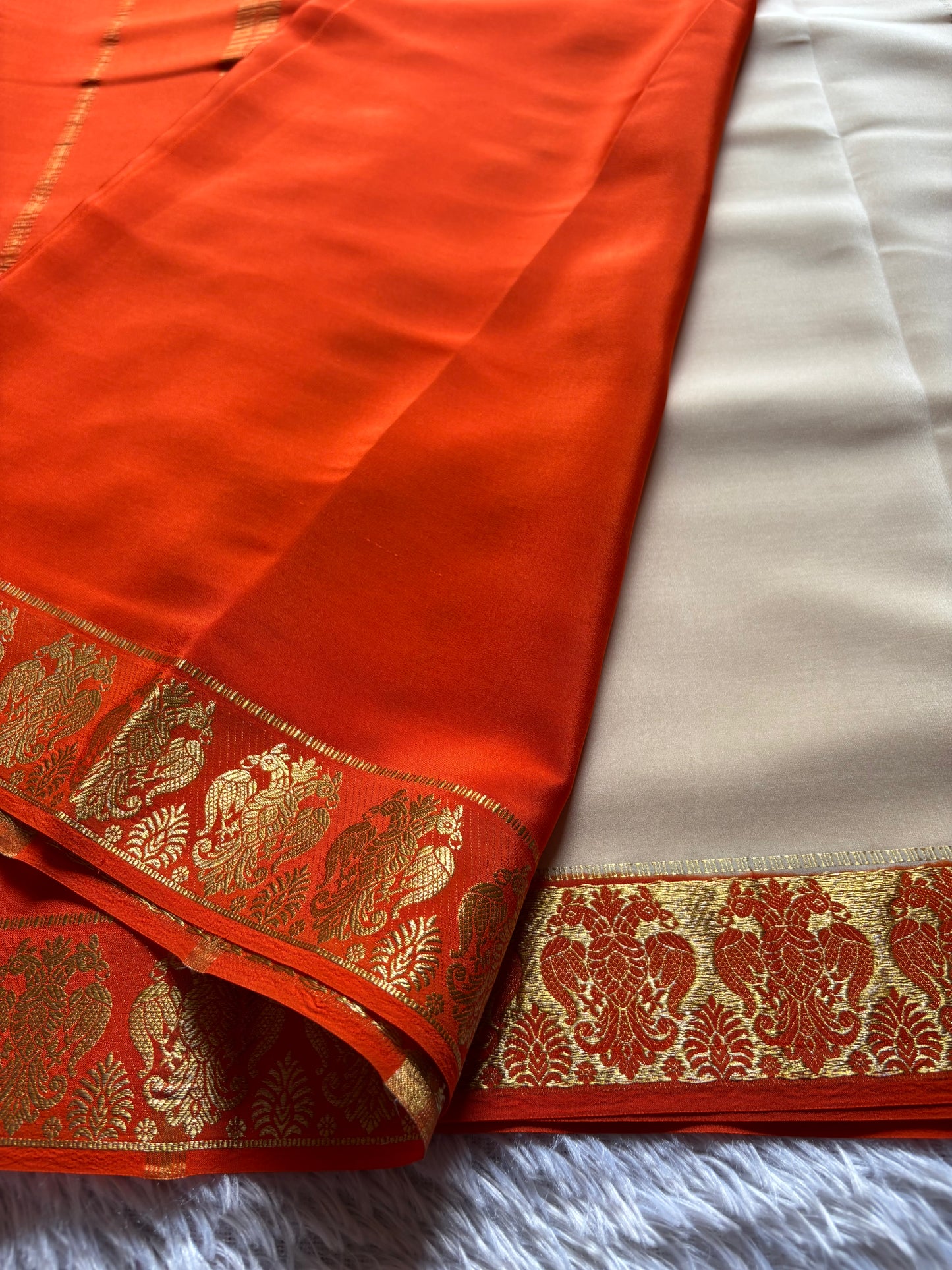 Veera (2D) : Off white-orange