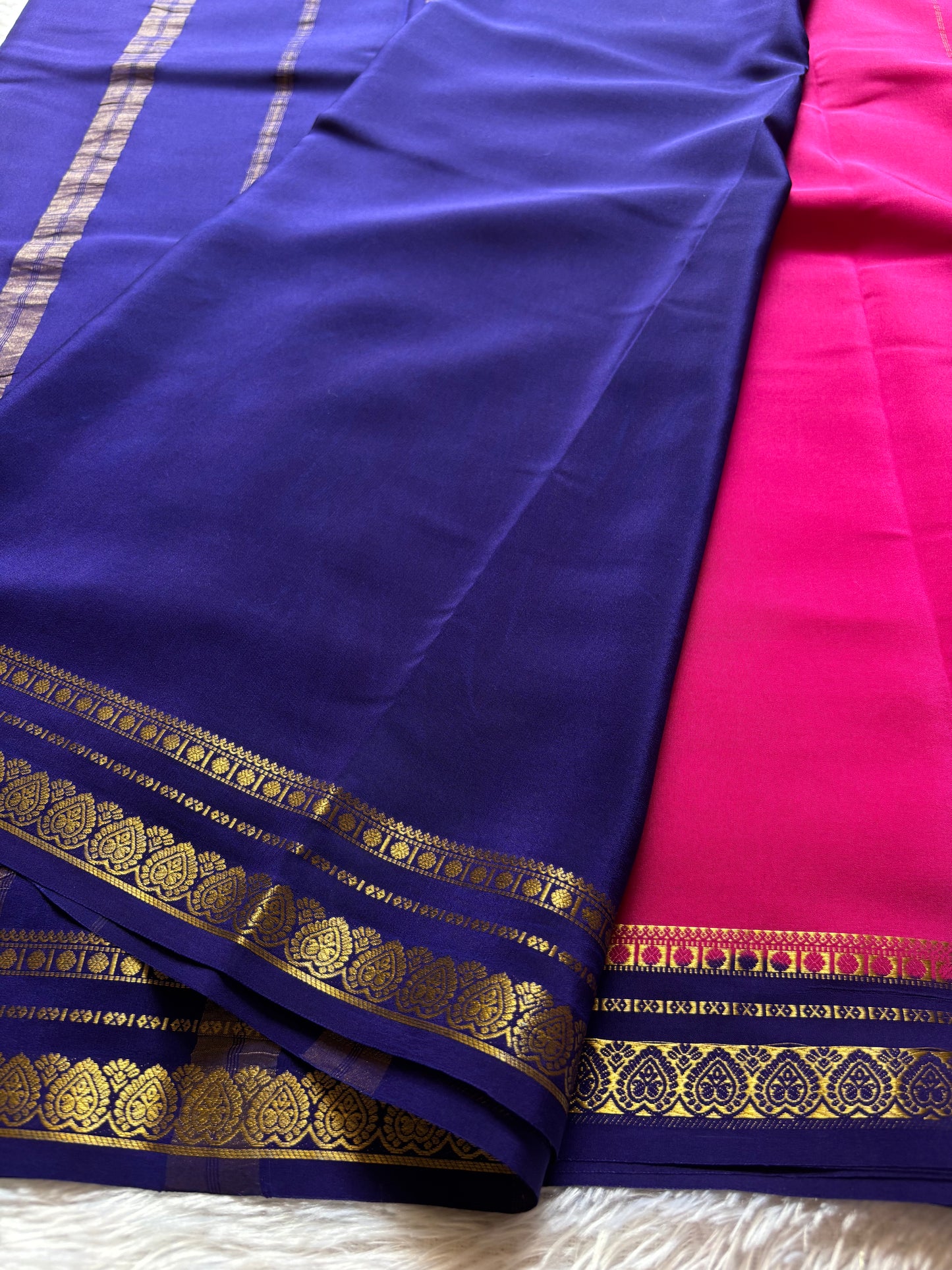 Rohini (2D) : Rani pink-dark blue