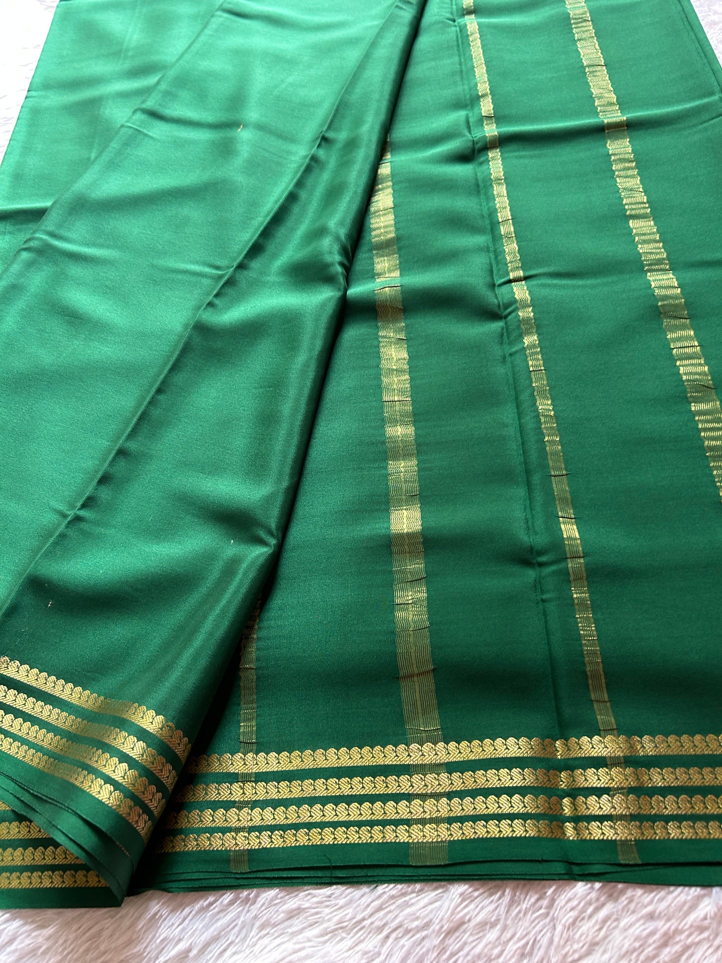 Aragini : Solid Bottle green