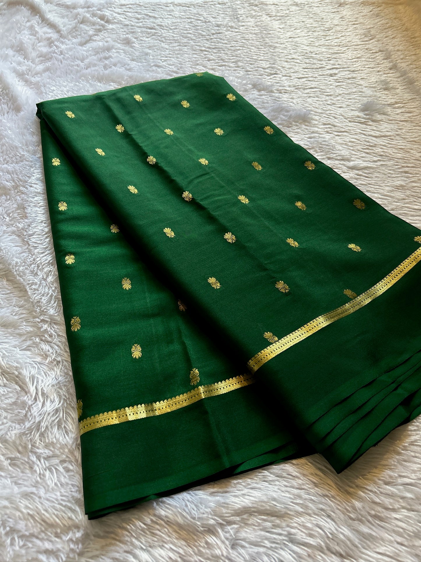 sahana - bottle green