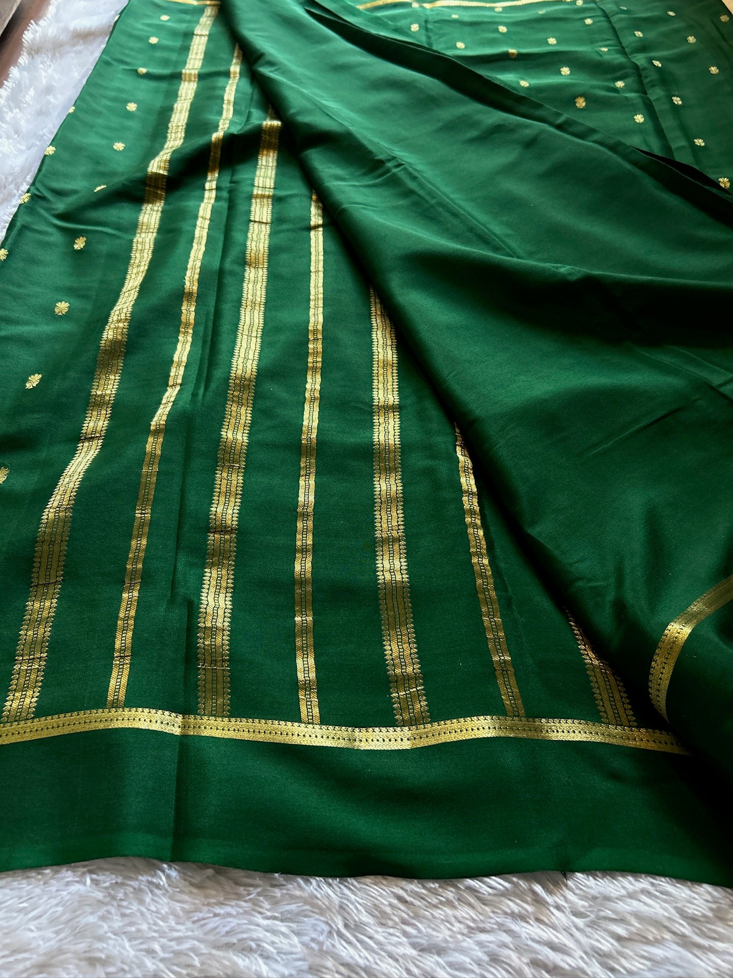sahana - bottle green