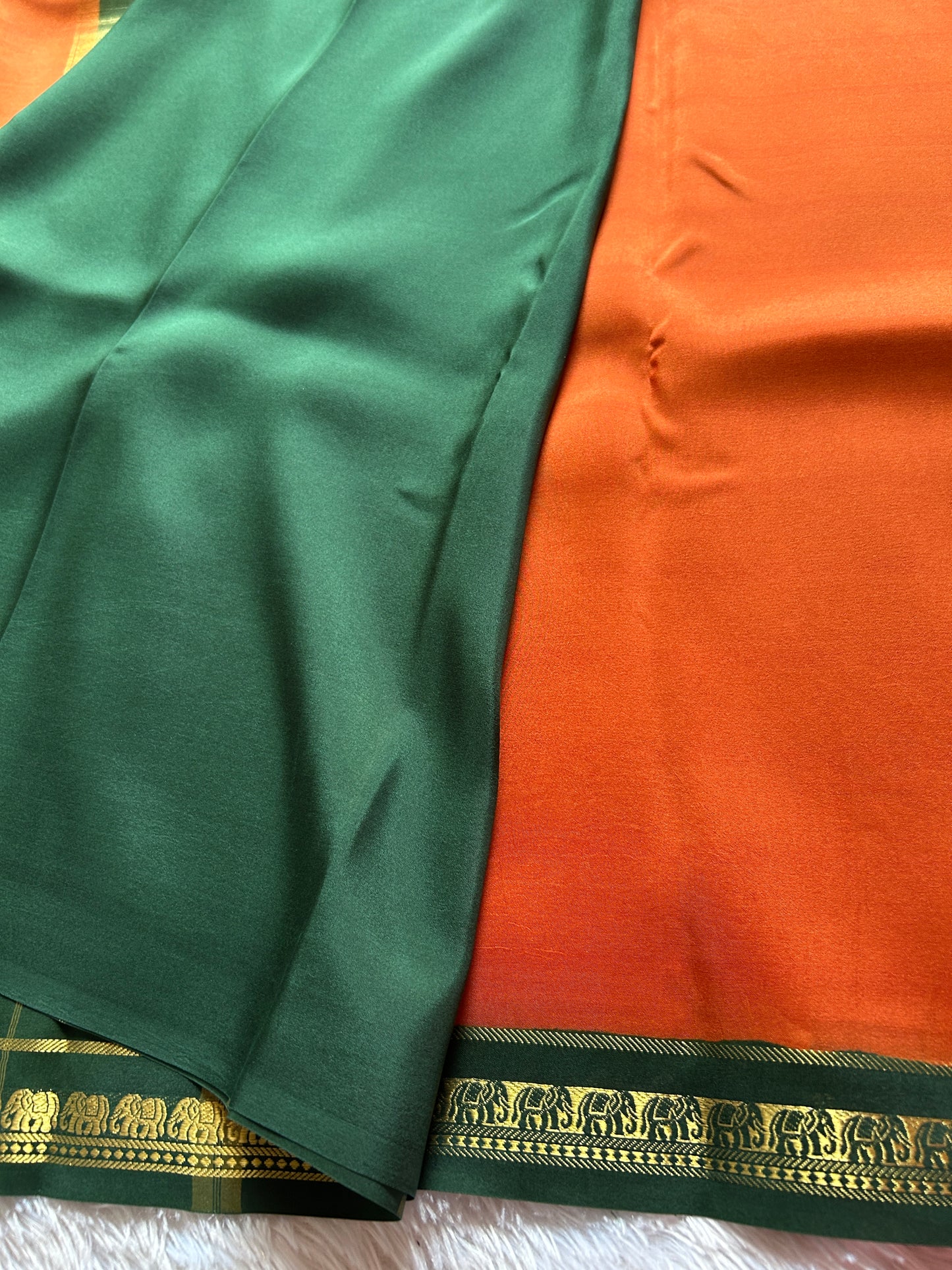 Gowri (2D) : Orange-bottle green