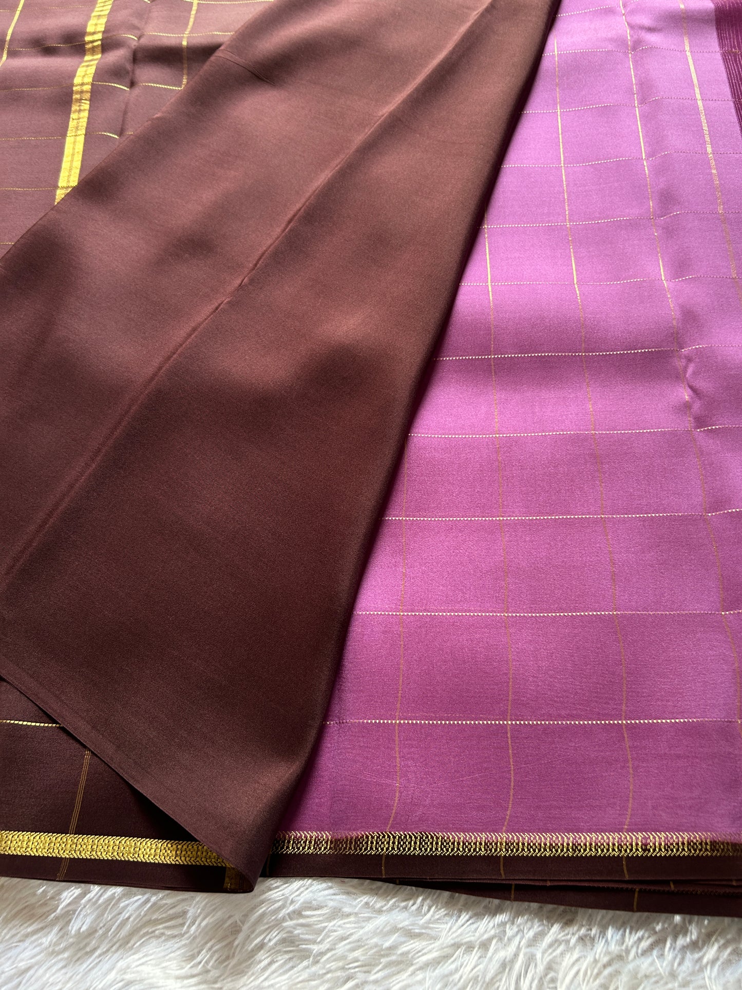 Shankari (2D) : Lavender pink-chocolate brown