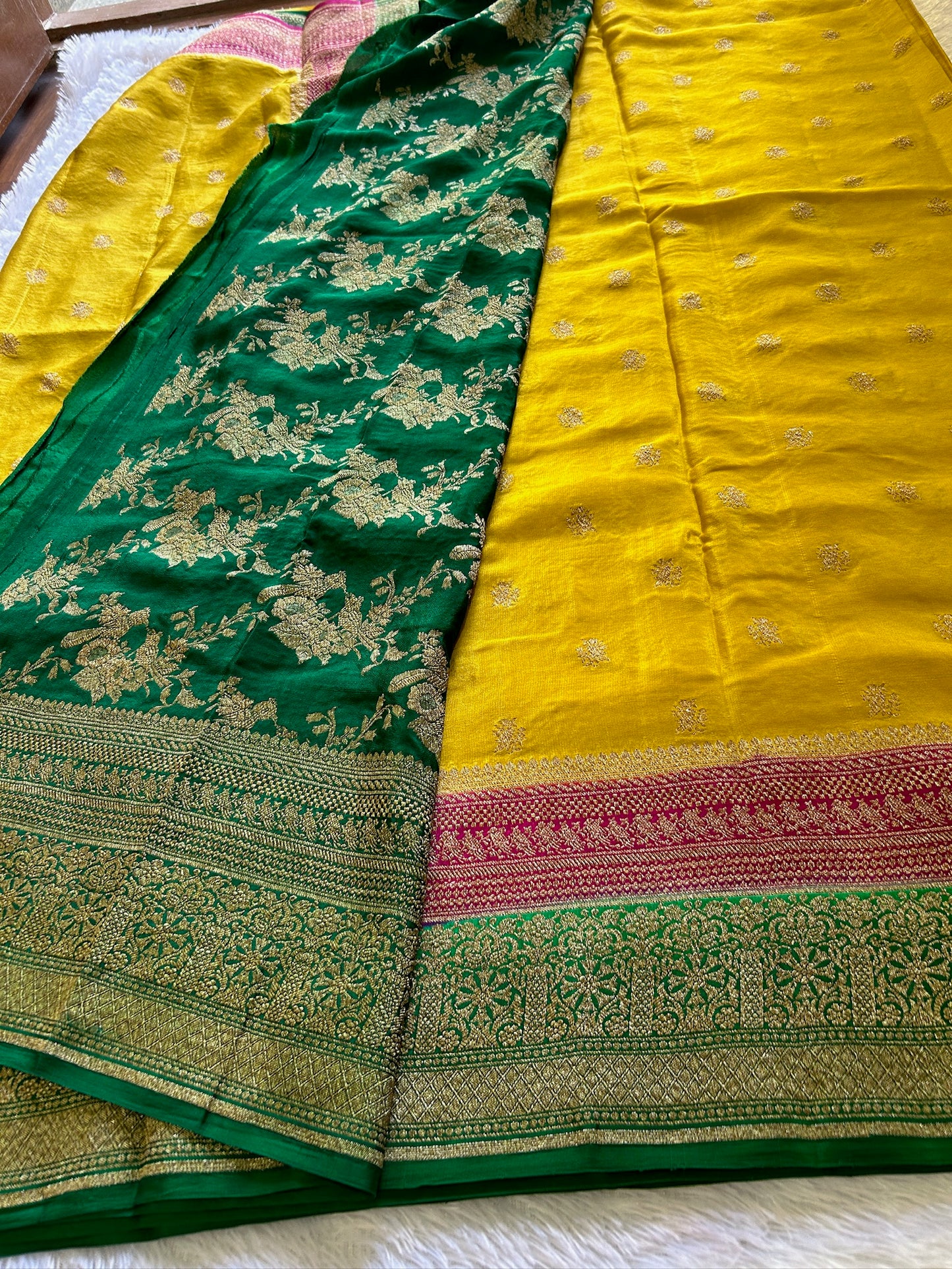 Trishika (3D) : yellow-pink-green